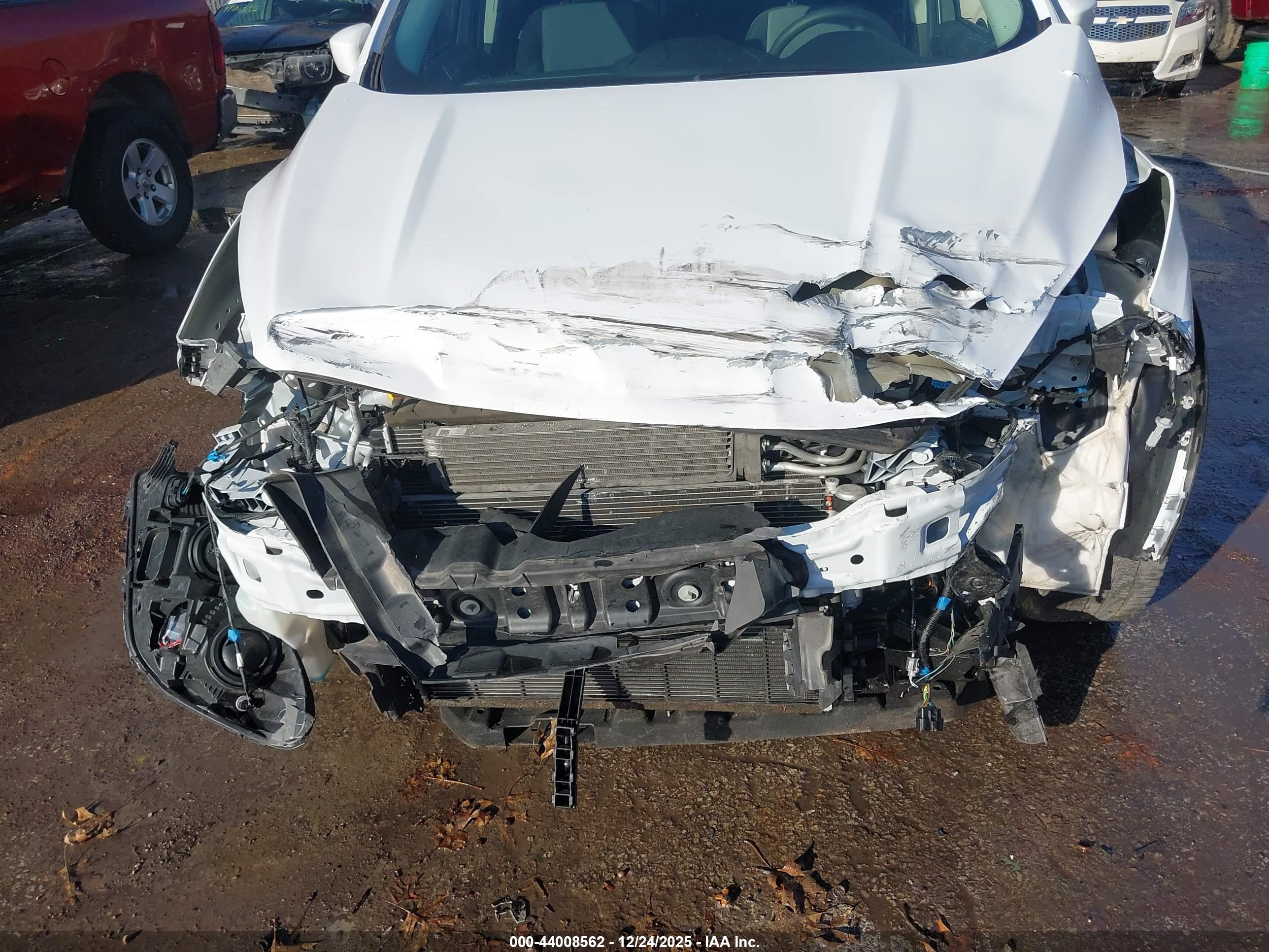 FORD ESCAPE image 6