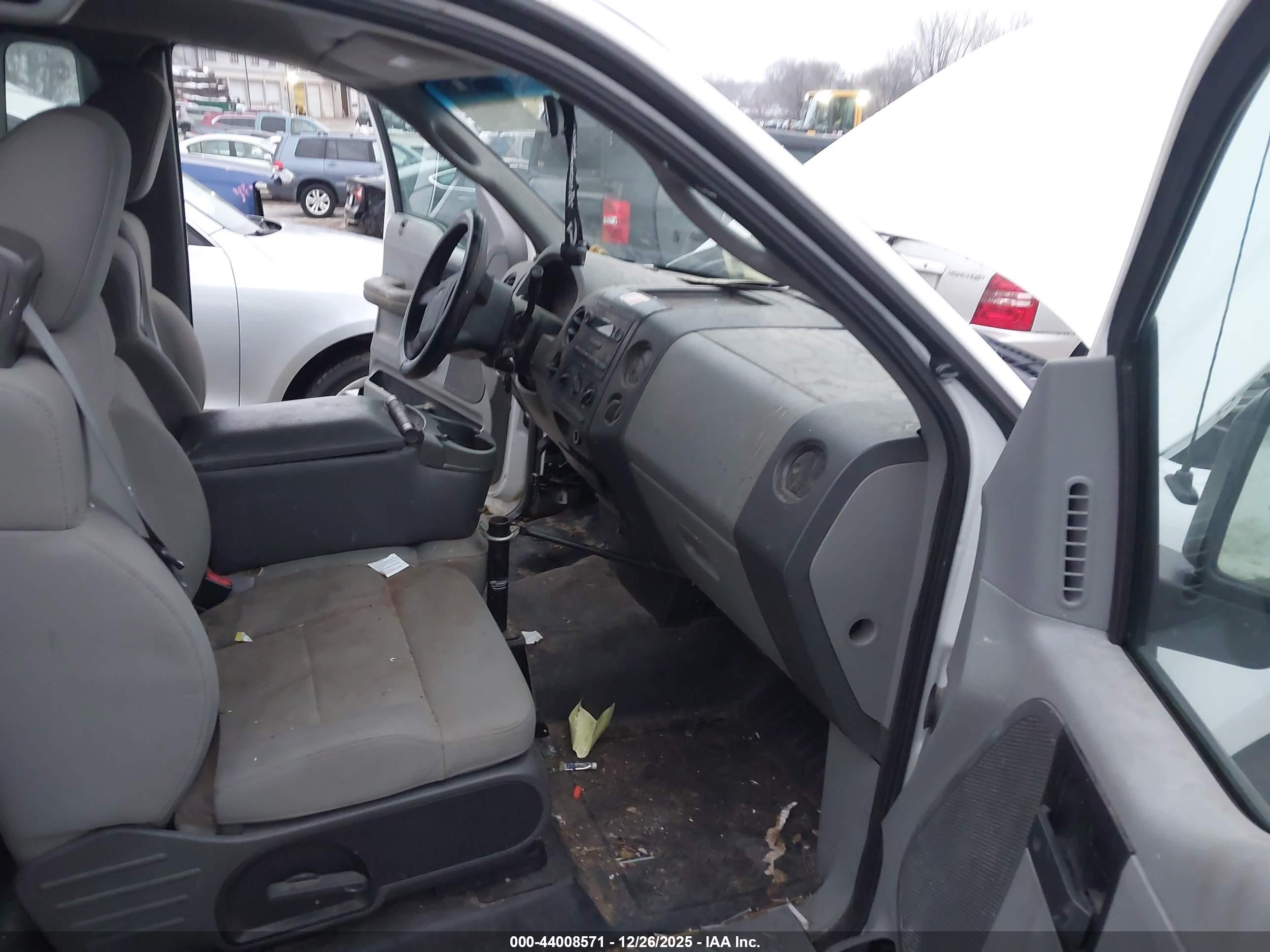 FORD F-150 image 5