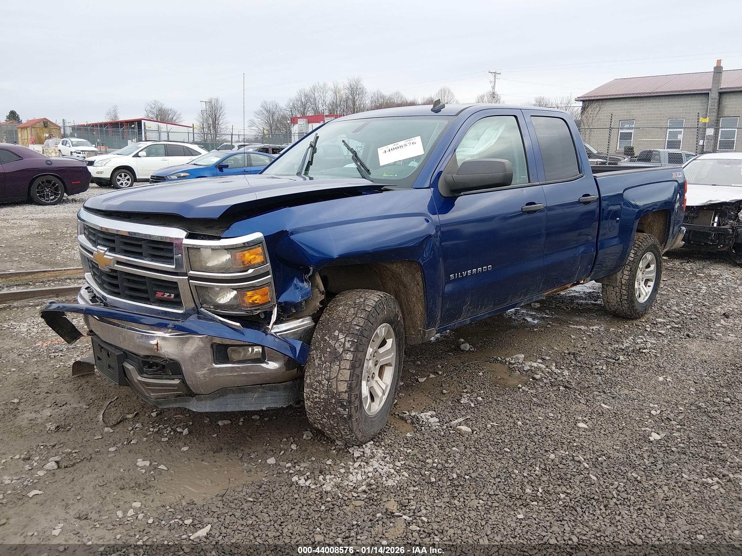 CHEVROLET SILVERADO image 2
