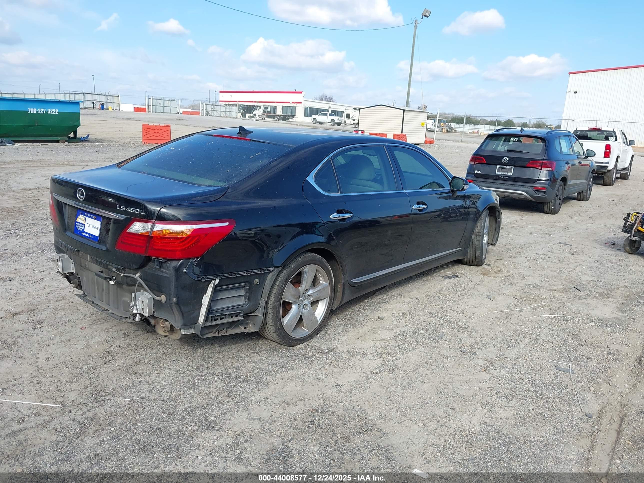 LEXUS LS image 4