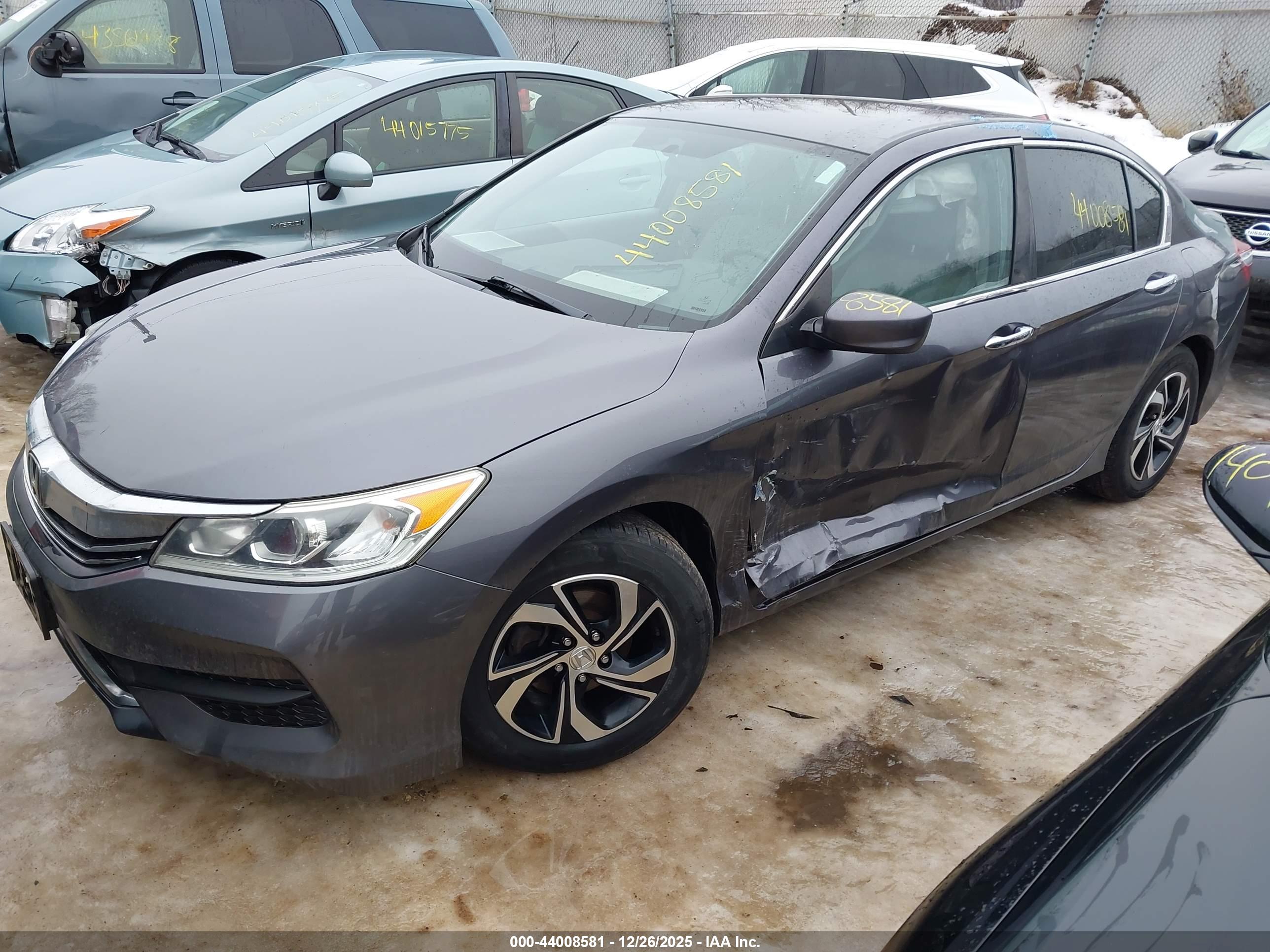 HONDA ACCORD image 2