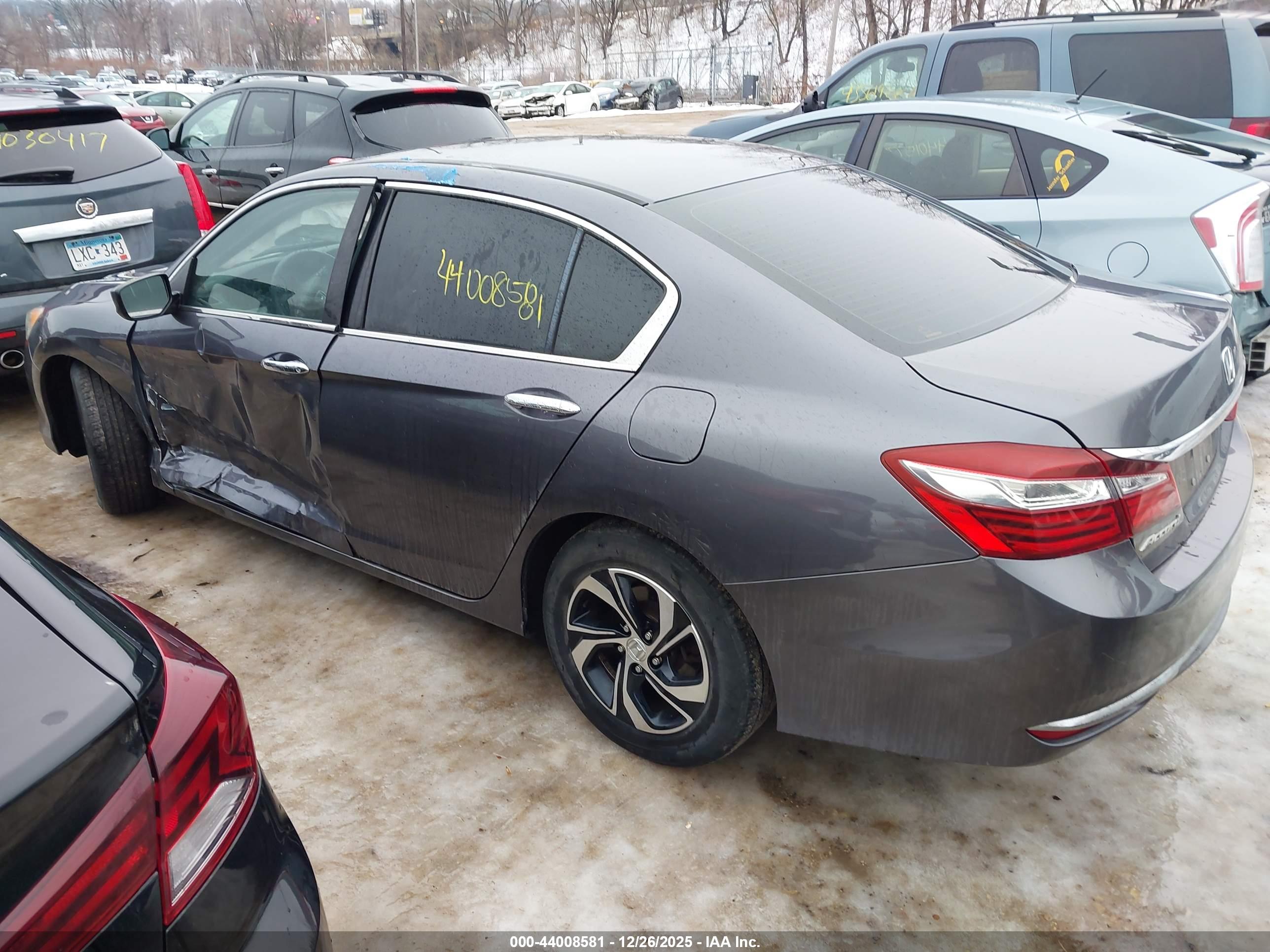 HONDA ACCORD image 3