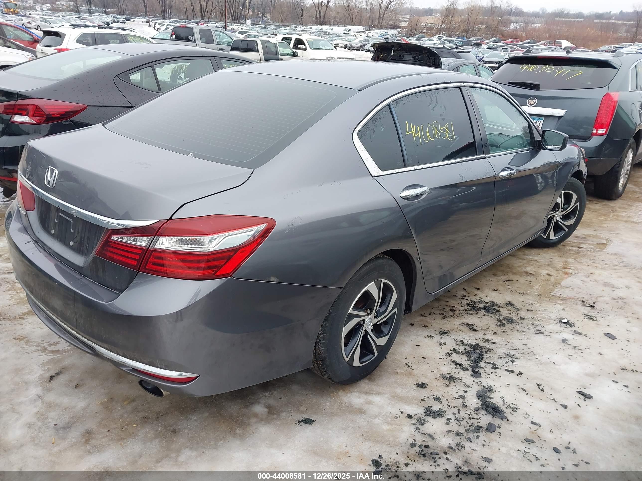 HONDA ACCORD image 4