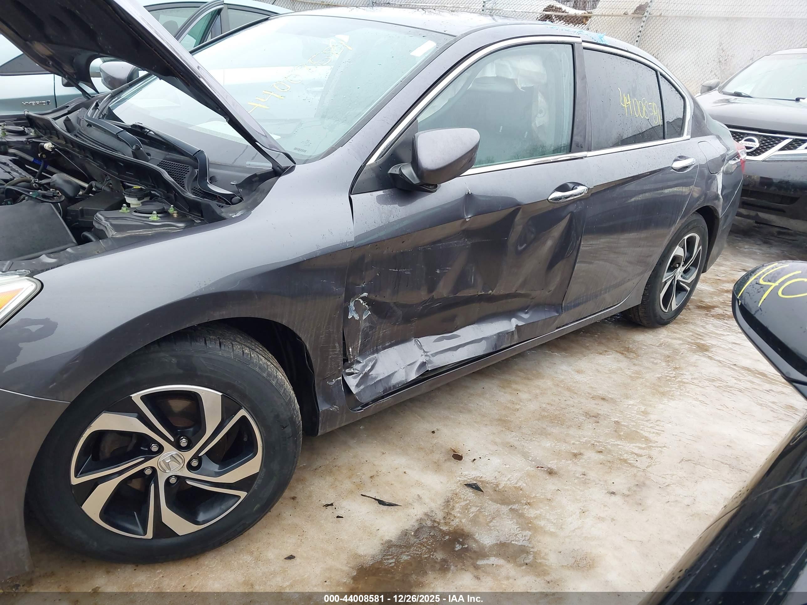 HONDA ACCORD image 6