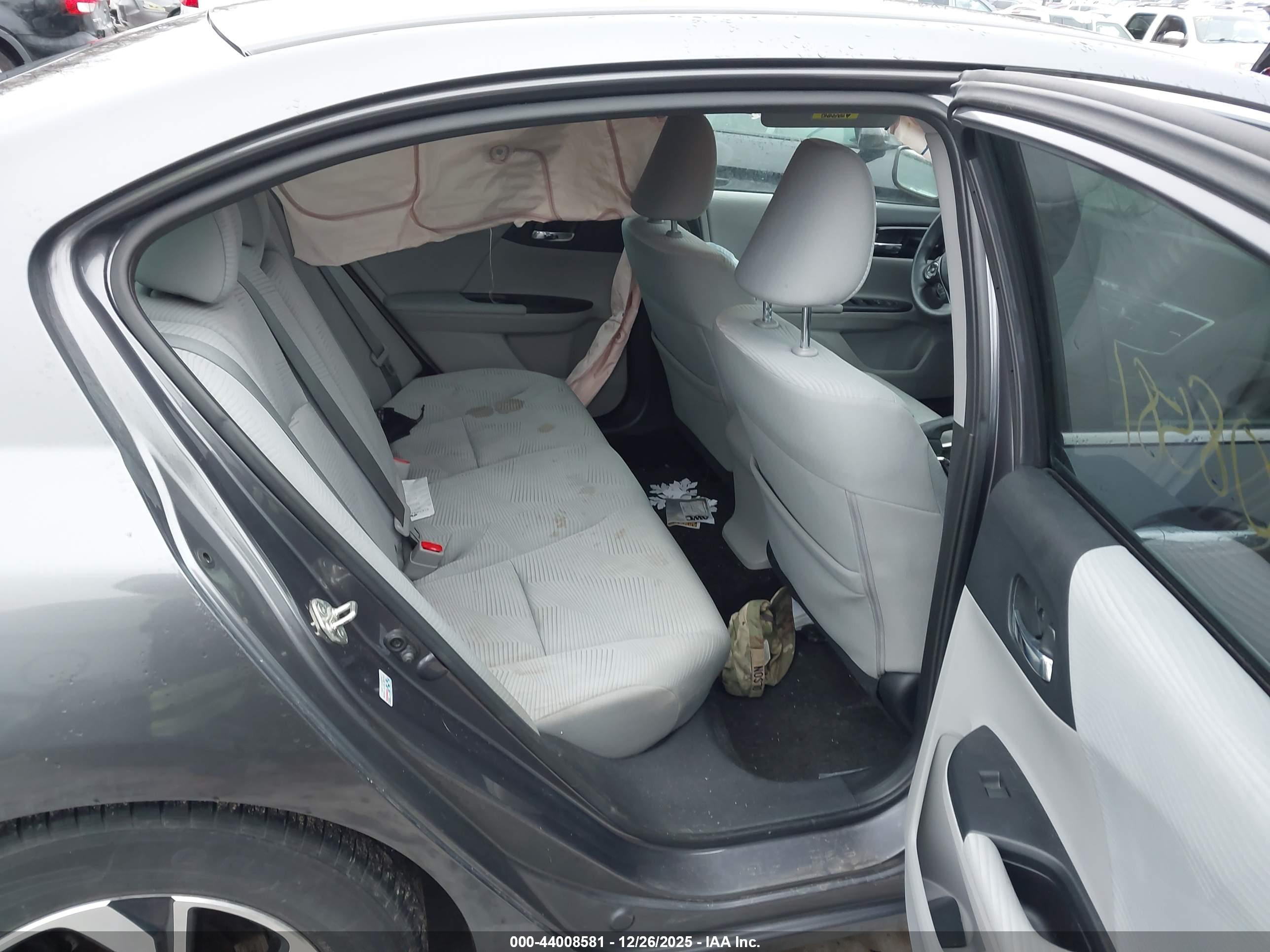 HONDA ACCORD image 8