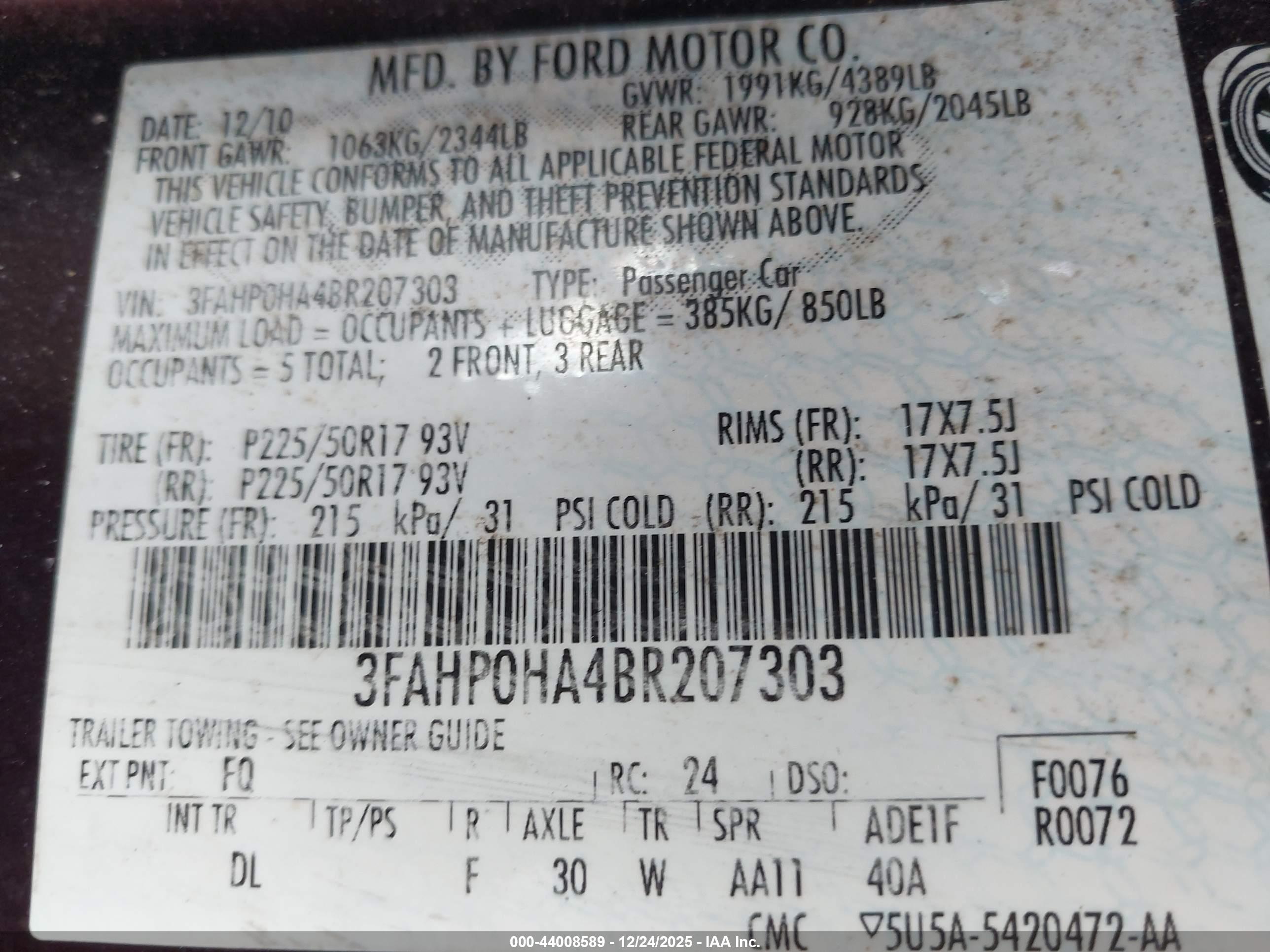 FORD FUSION image 9