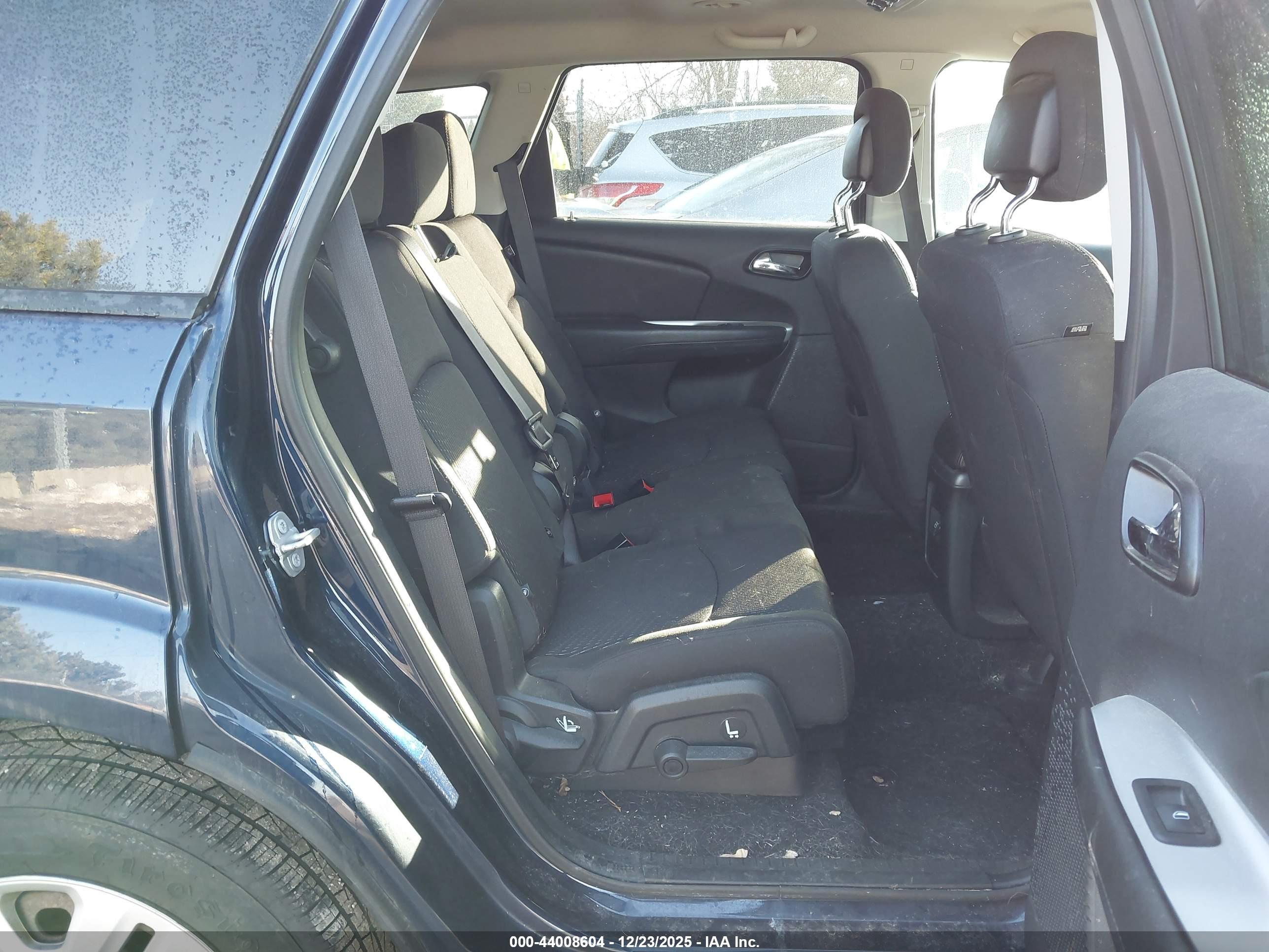 DODGE JOURNEY image 8