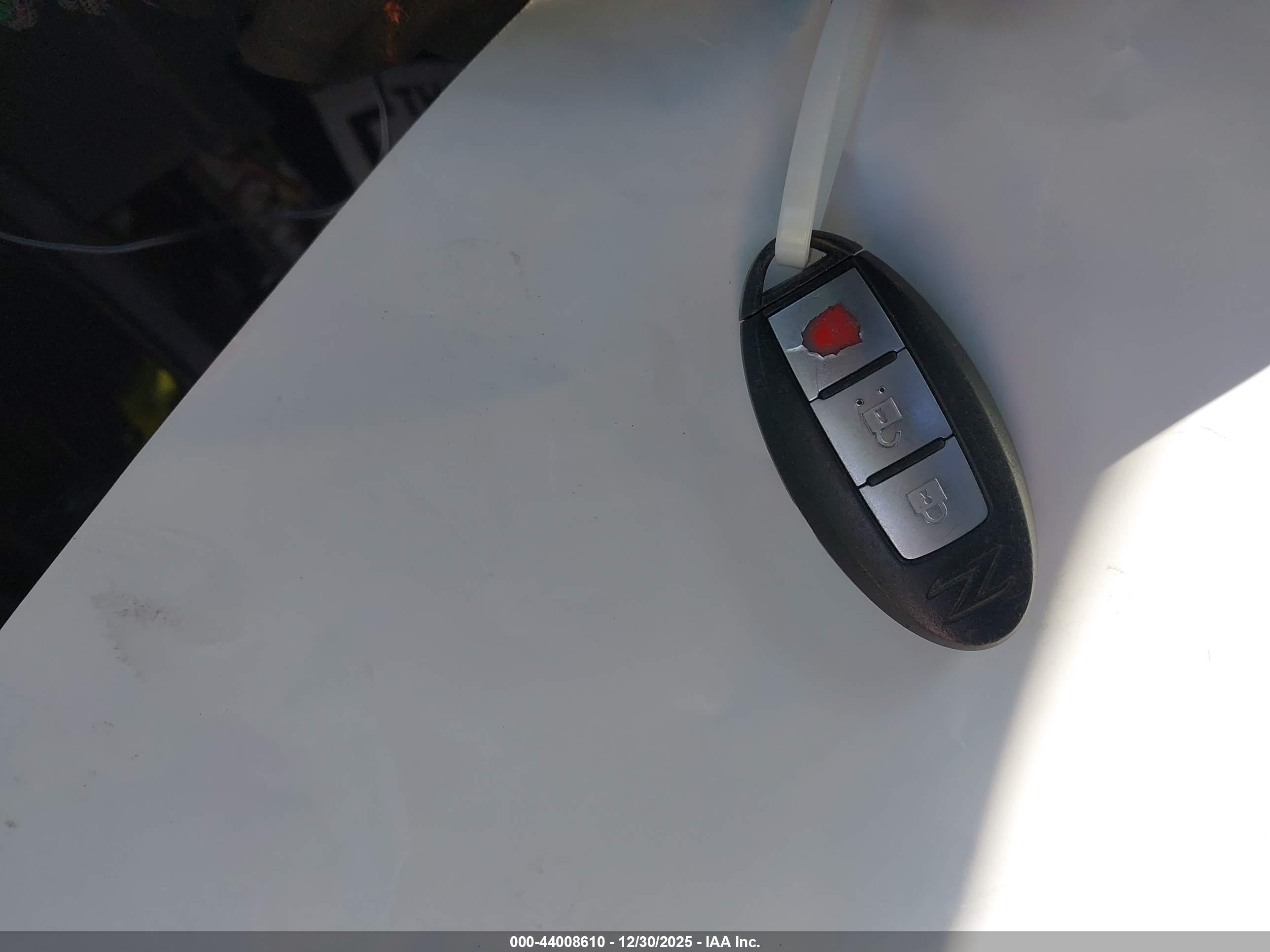 NISSAN 370Z image 11