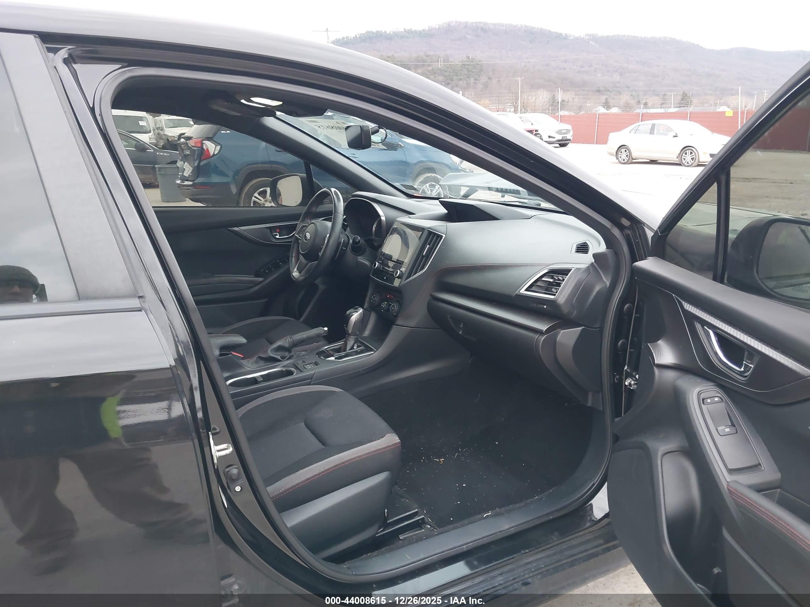 SUBARU IMPREZA image 5
