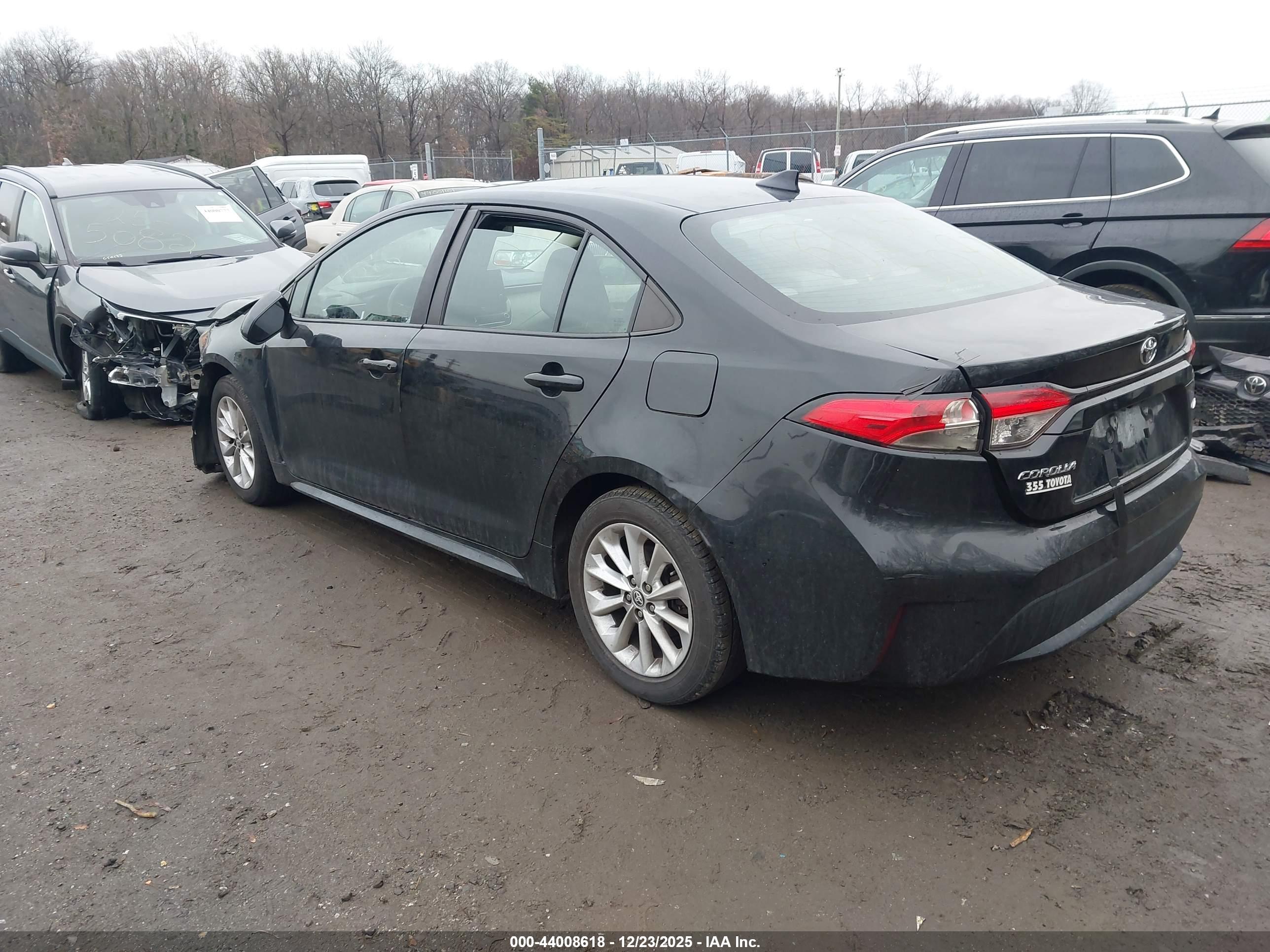TOYOTA COROLLA image 3