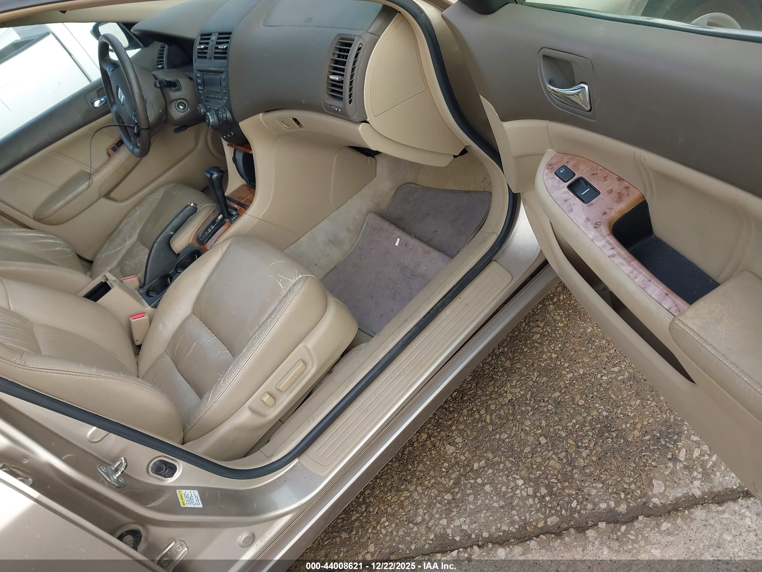 HONDA ACCORD image 5