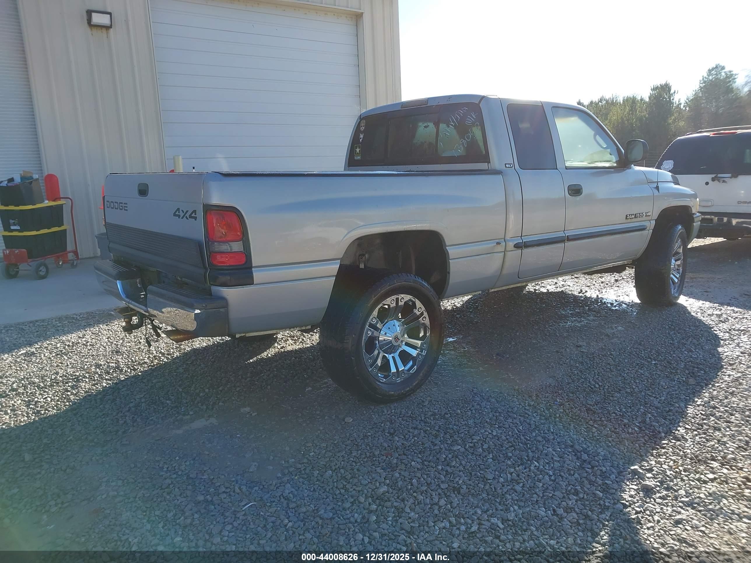 DODGE RAM image 4