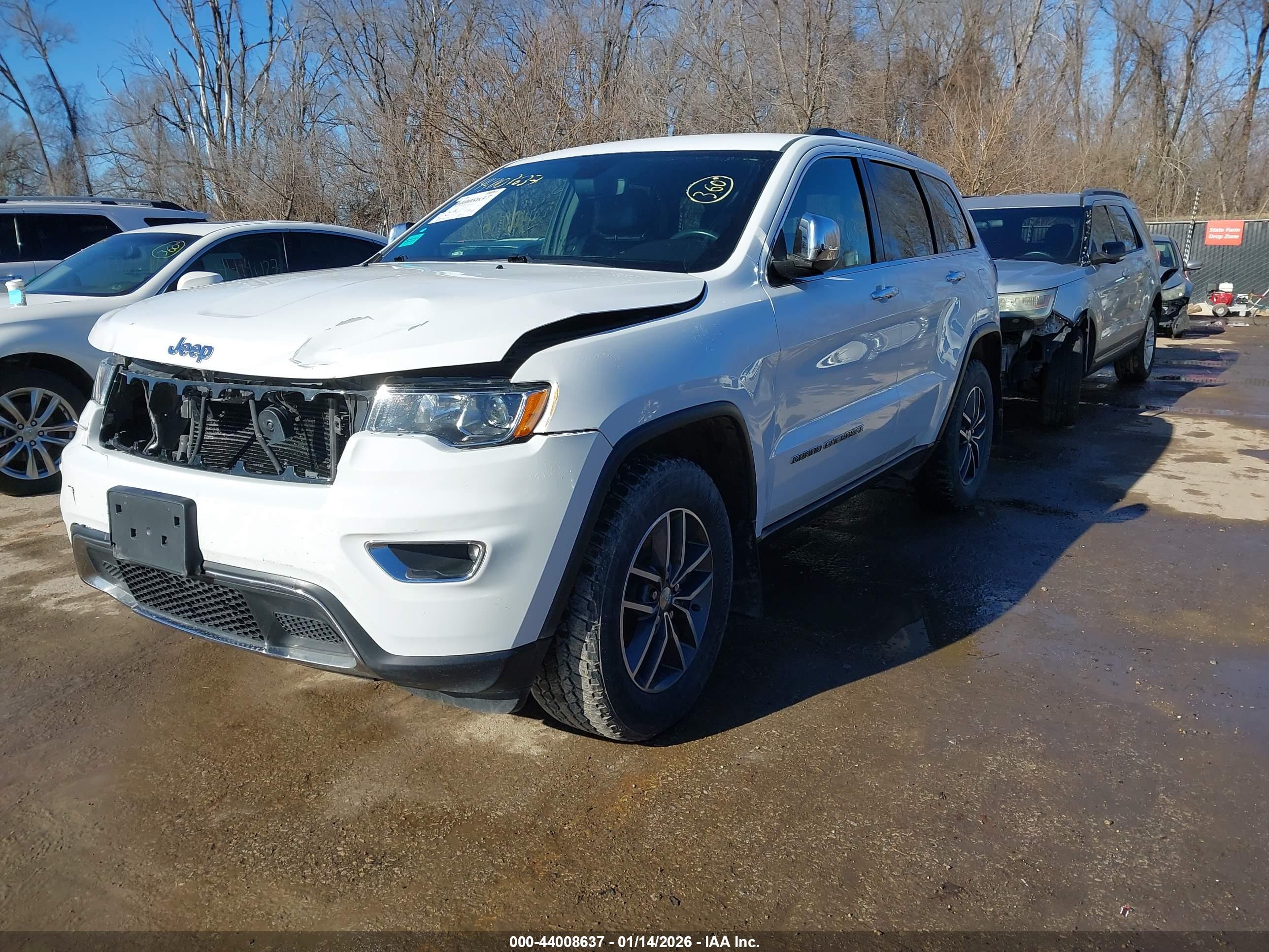 JEEP GRAND image 2