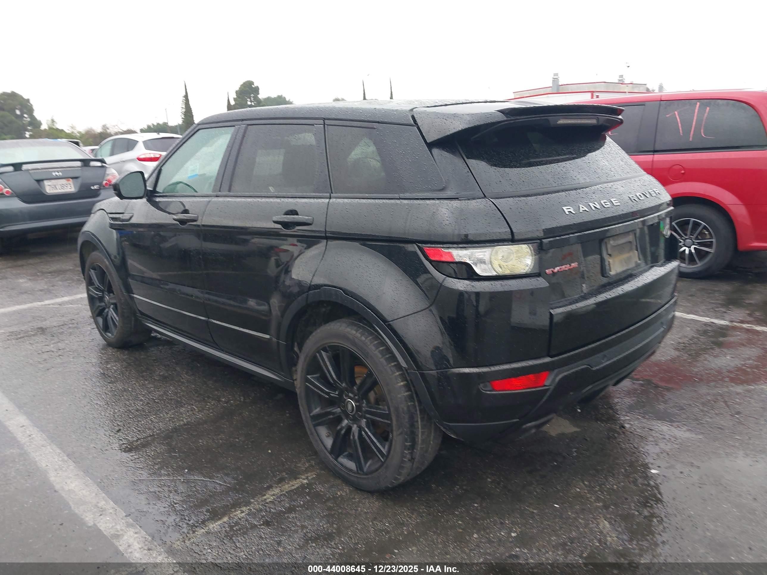 LAND ROVER image 3