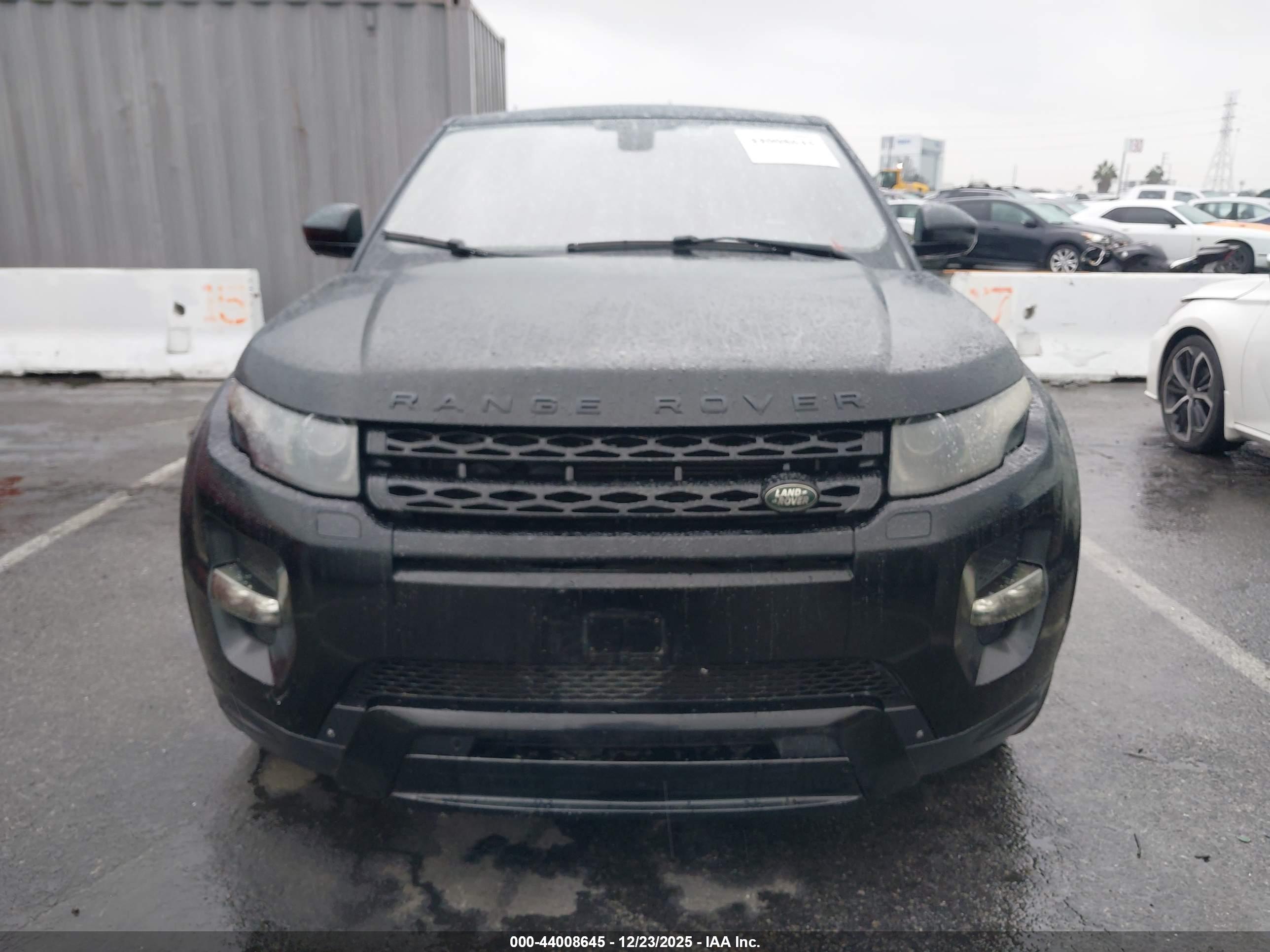 LAND ROVER image 6