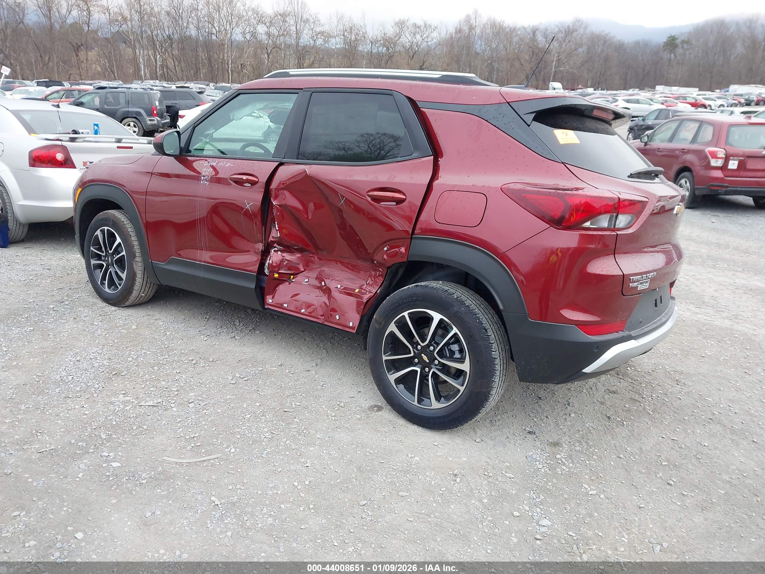 CHEVROLET TRAILBLAZER image 3
