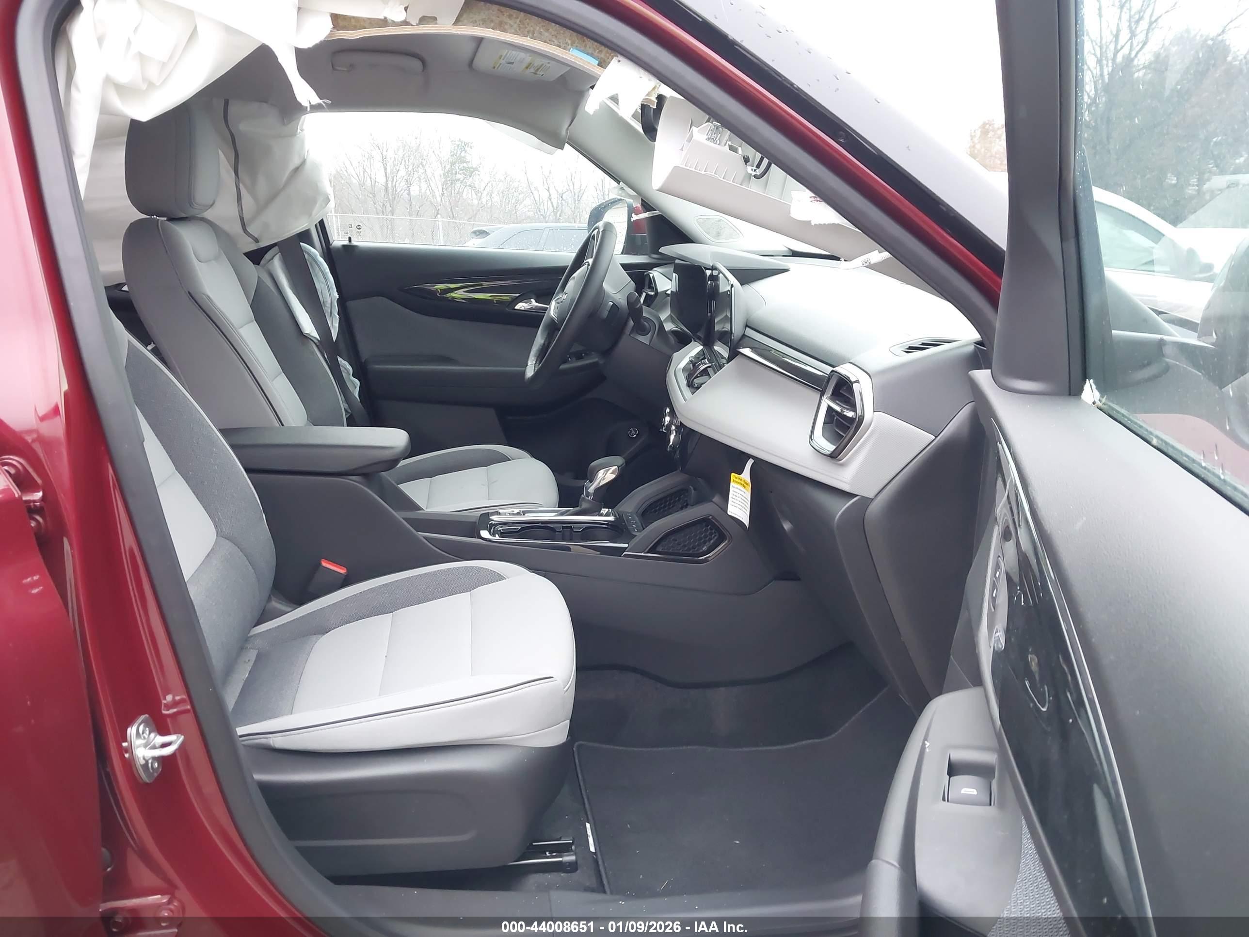 CHEVROLET TRAILBLAZER image 5