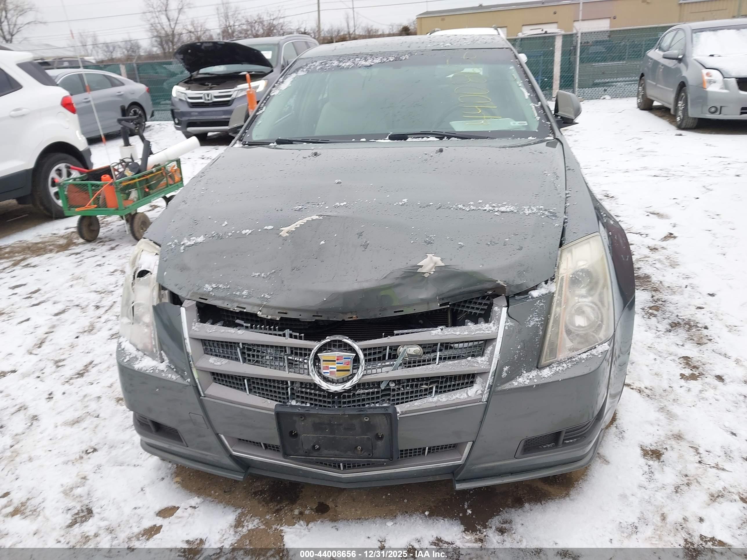 CADILLAC CTS image 6