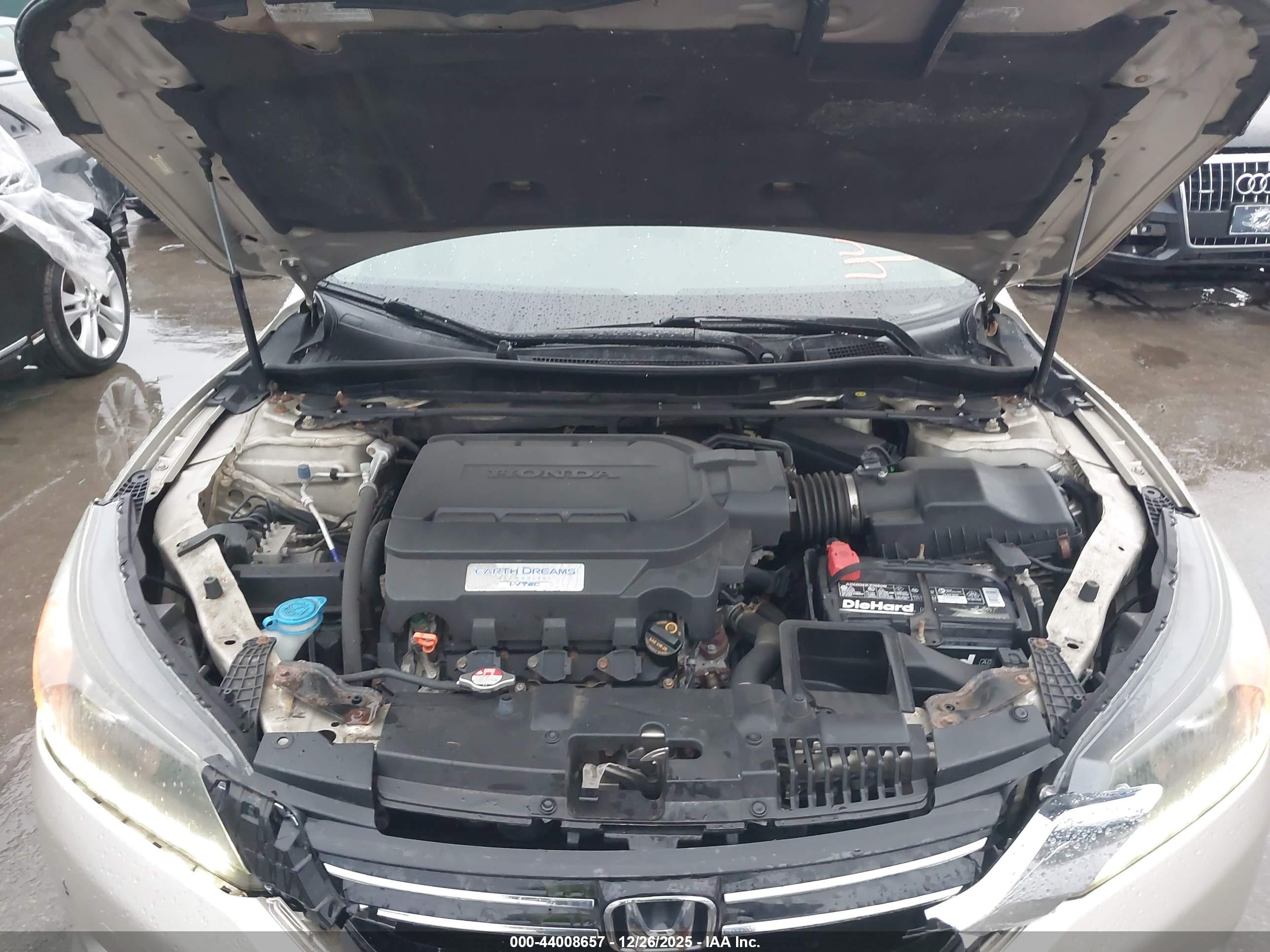 HONDA ACCORD image 10