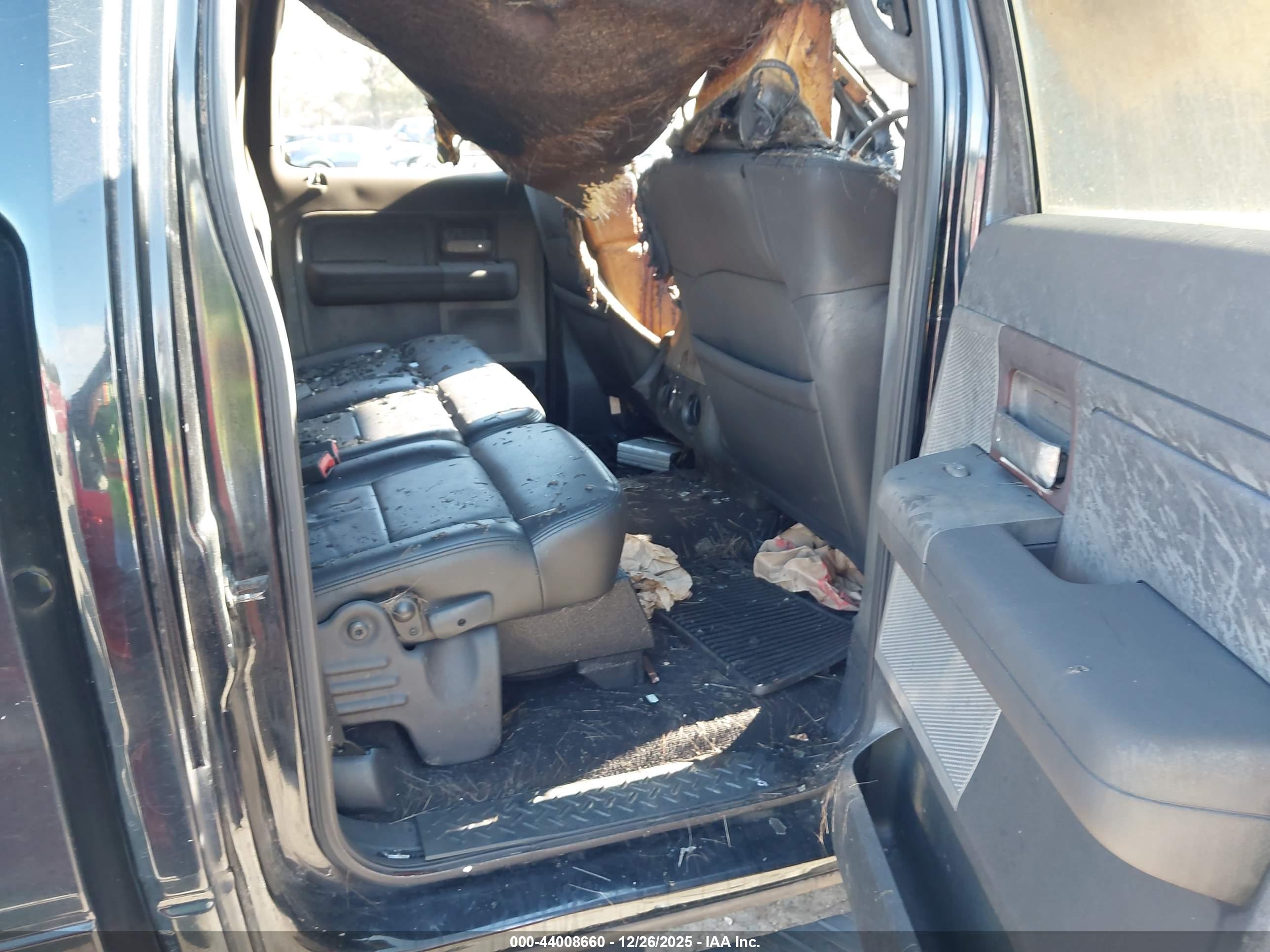 FORD F-150 image 8