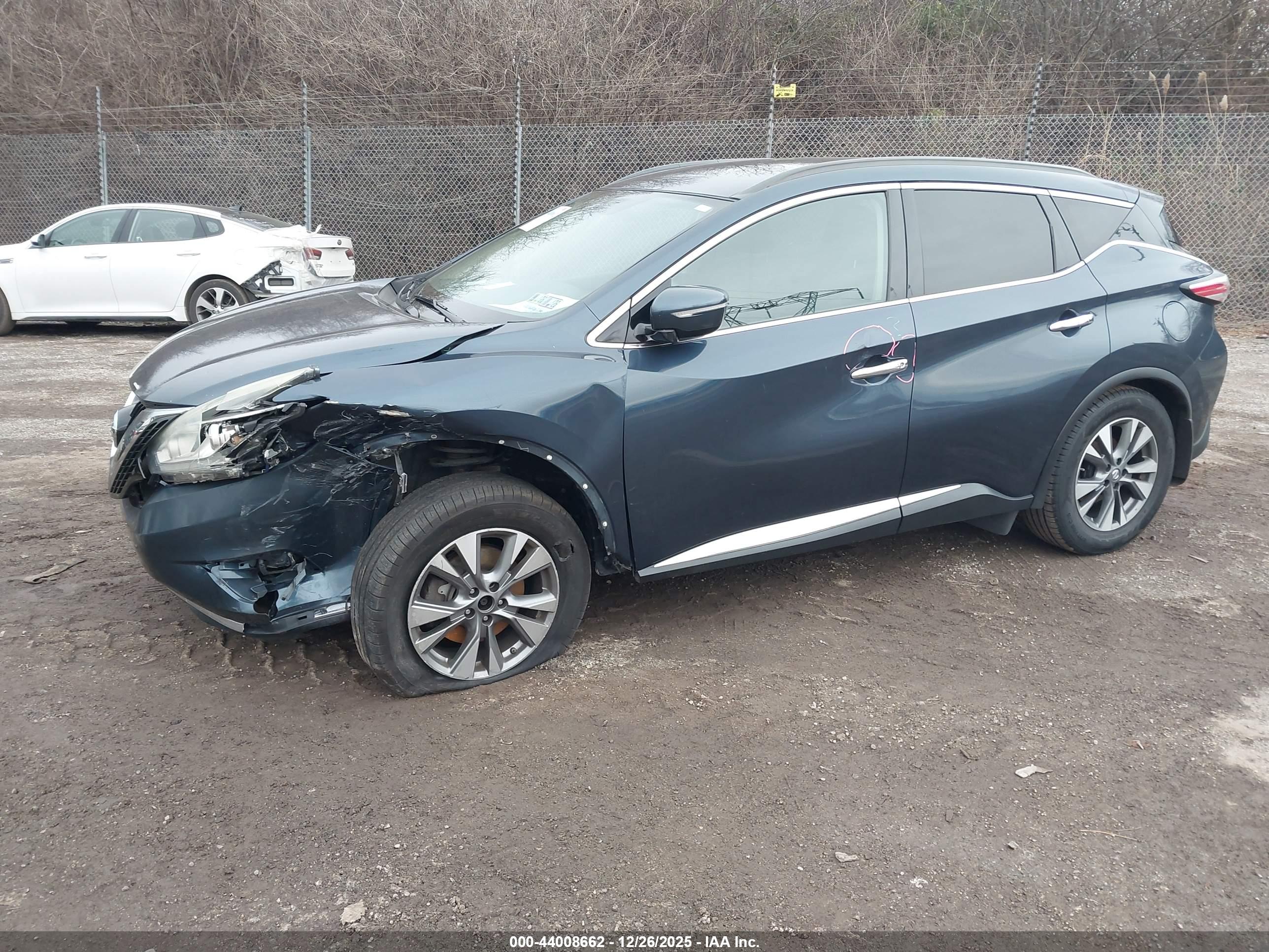 NISSAN MURANO image 2
