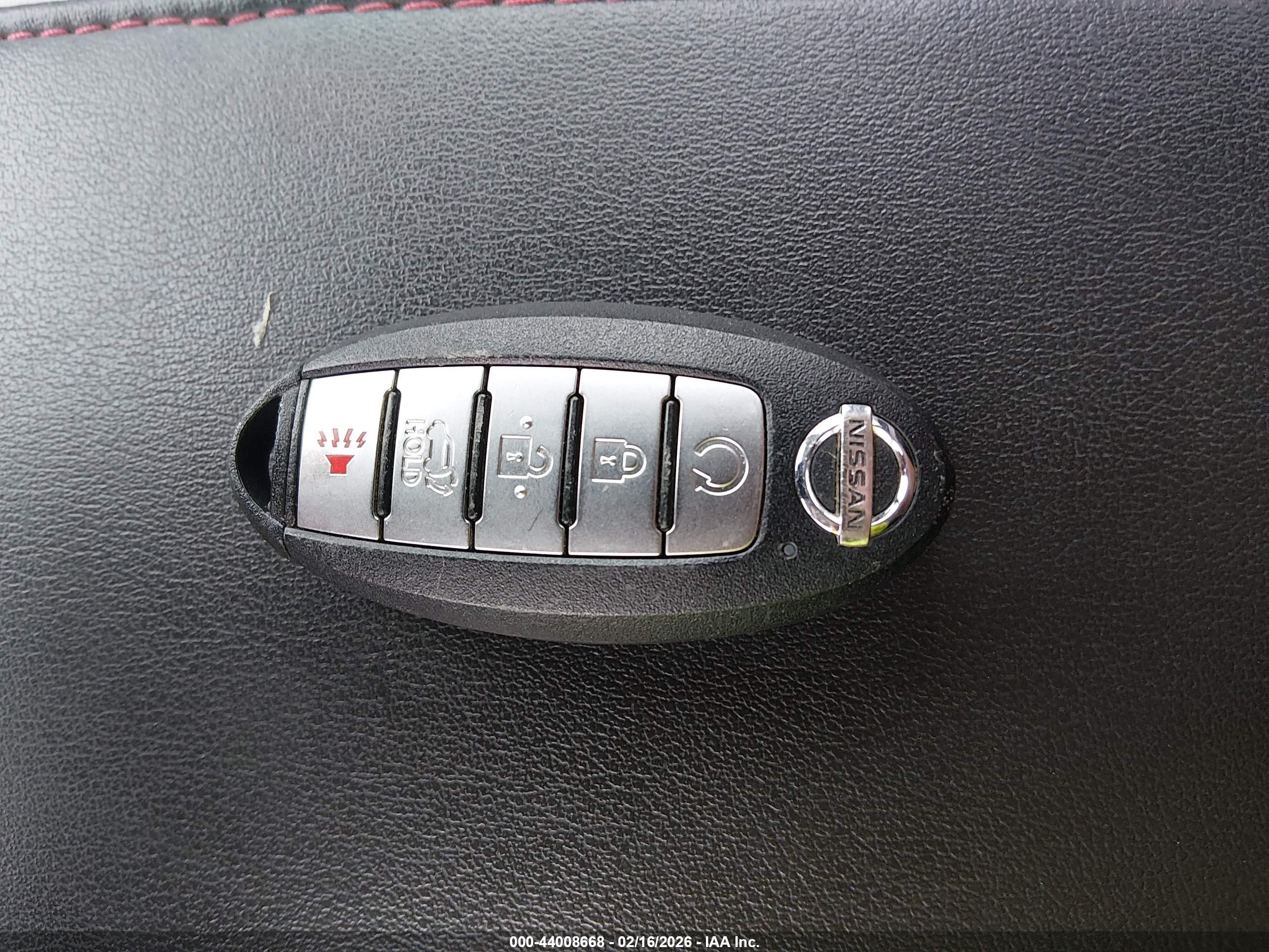 NISSAN MURANO image 11