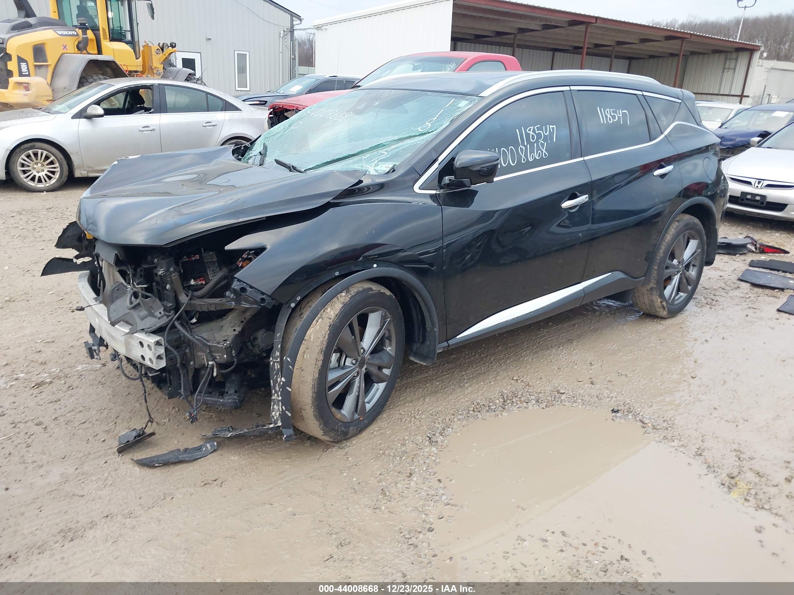 NISSAN MURANO image 2