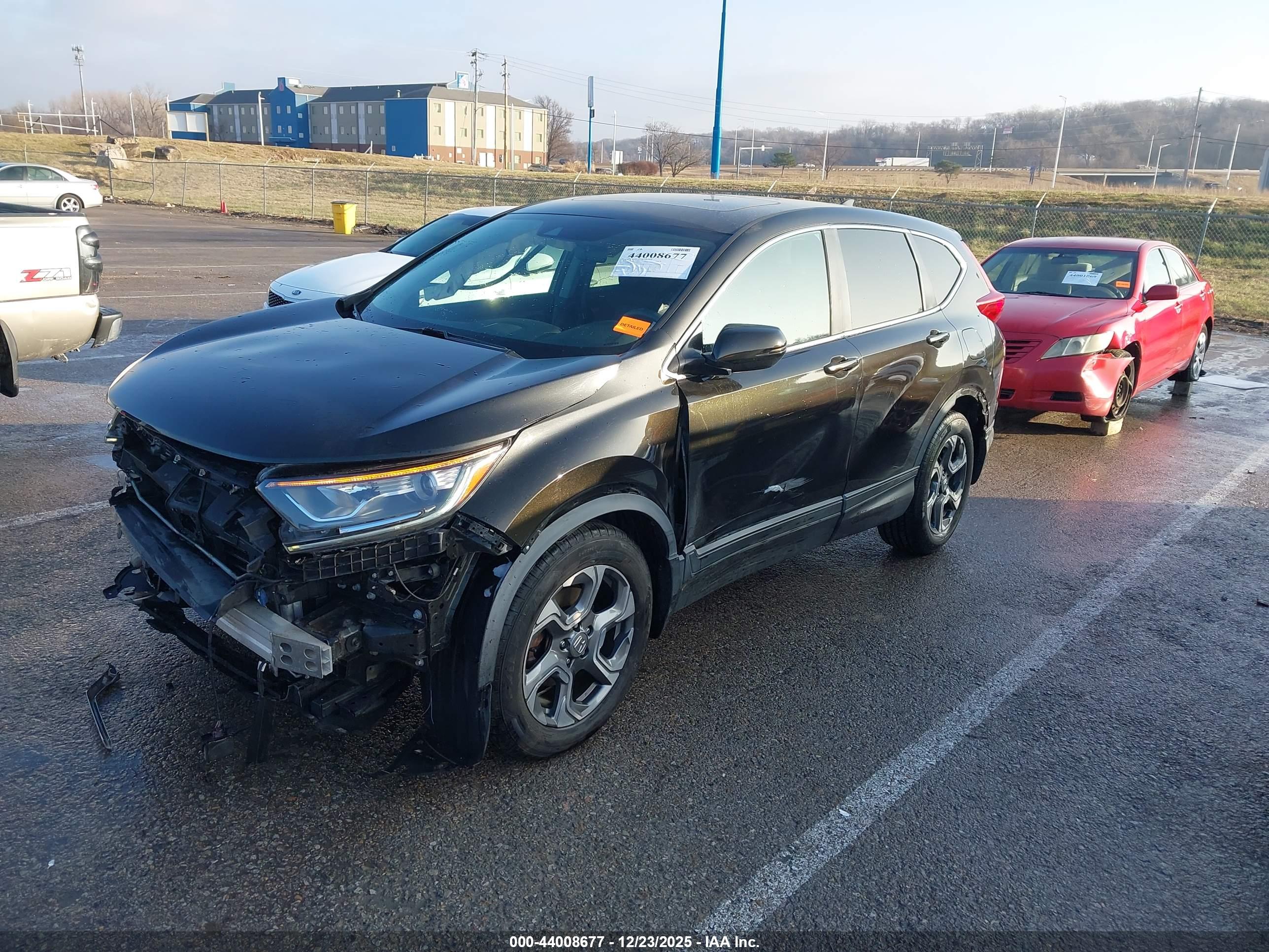 HONDA CR-V image 2