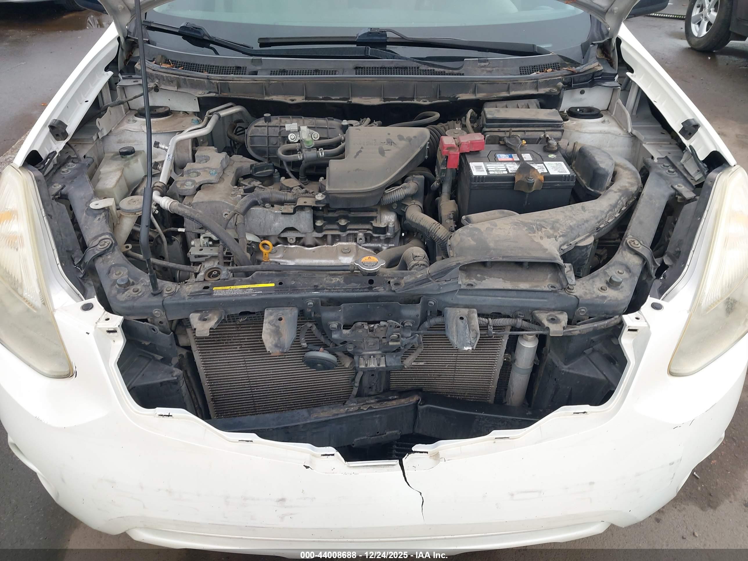 NISSAN ROGUE image 10