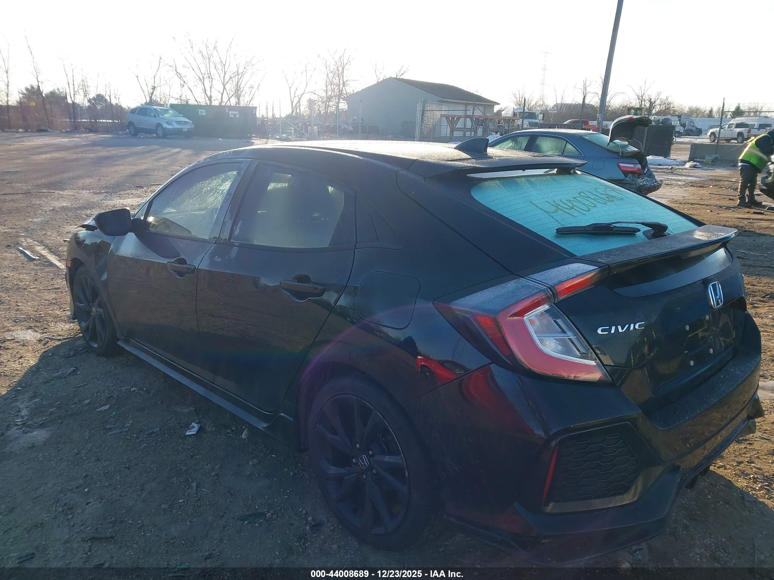 HONDA CIVIC image 3