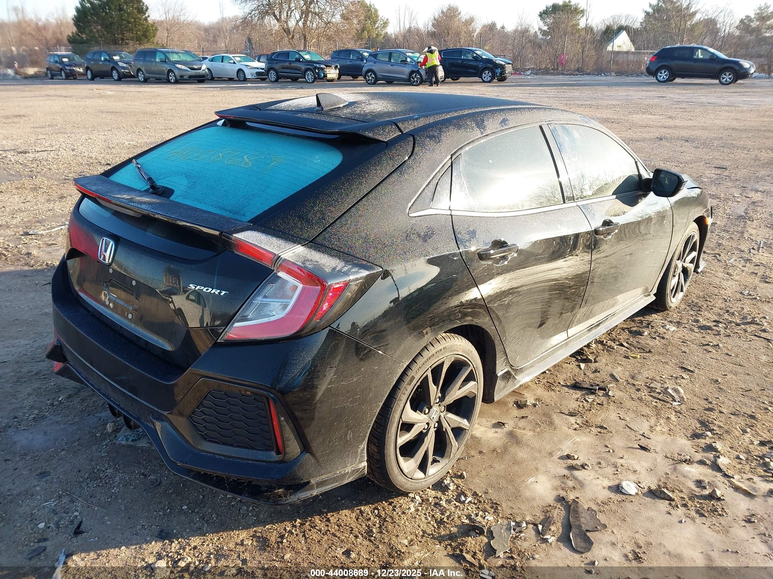 HONDA CIVIC image 4