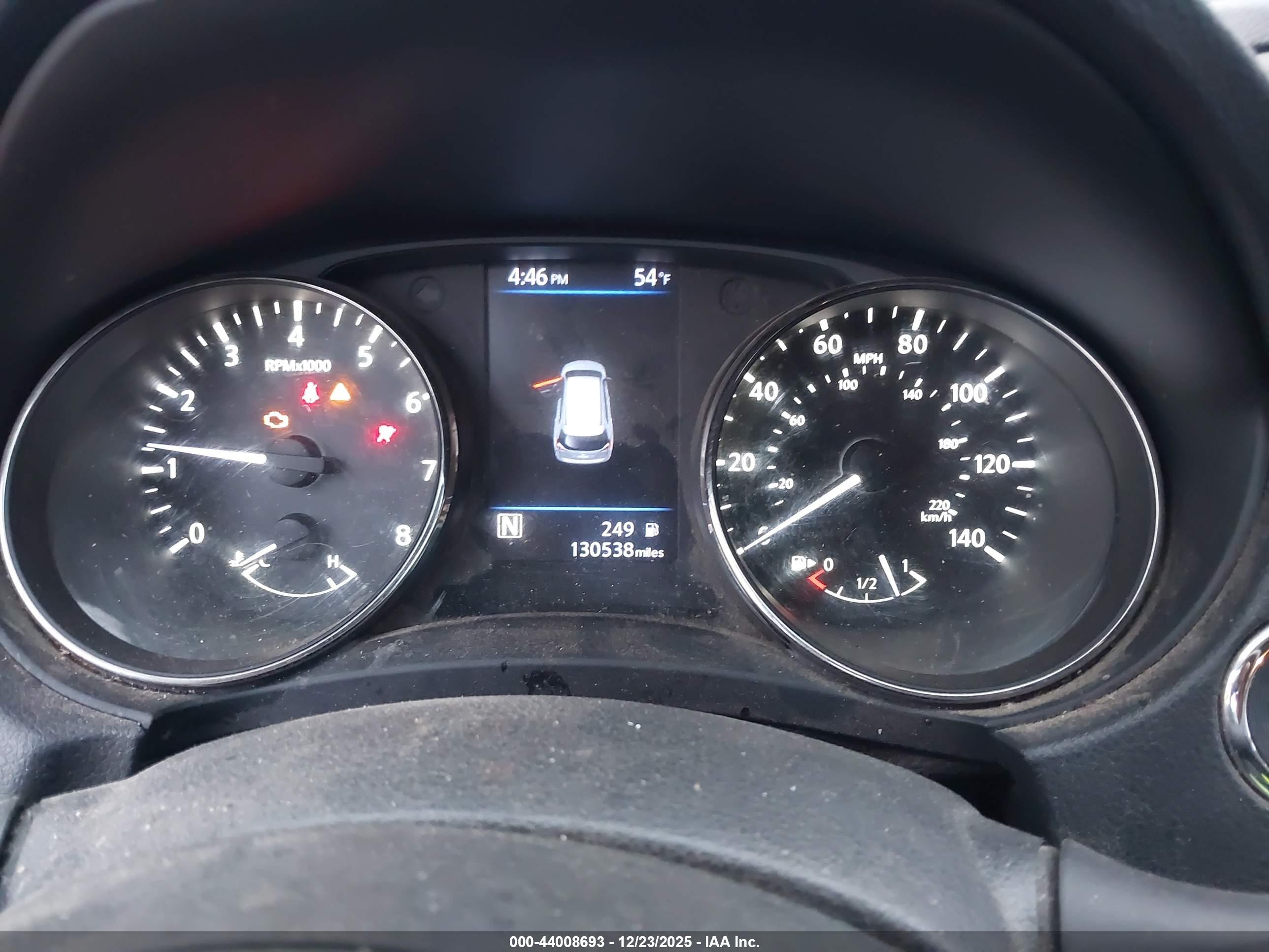NISSAN ROGUE image 7