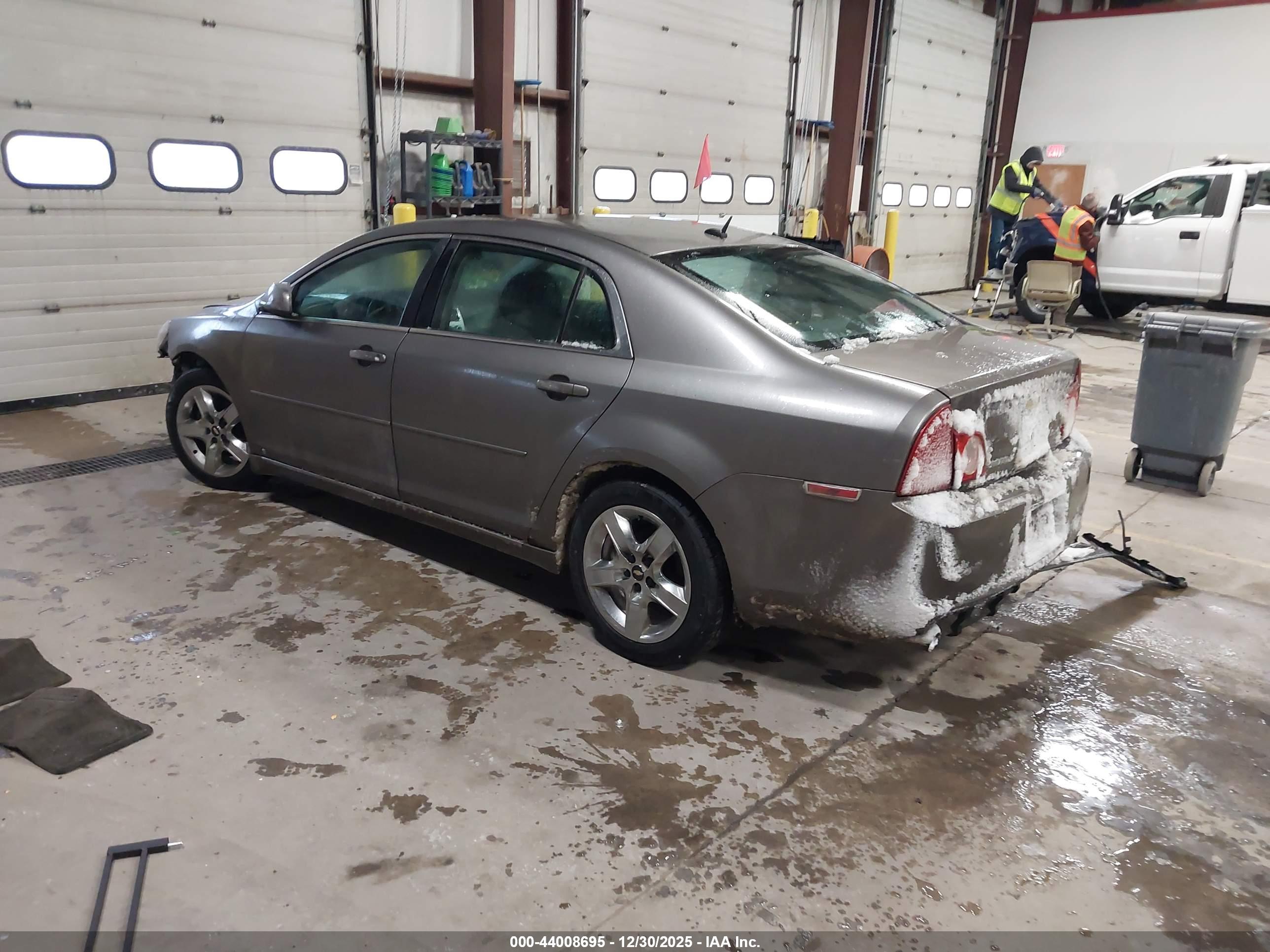 CHEVROLET MALIBU image 3