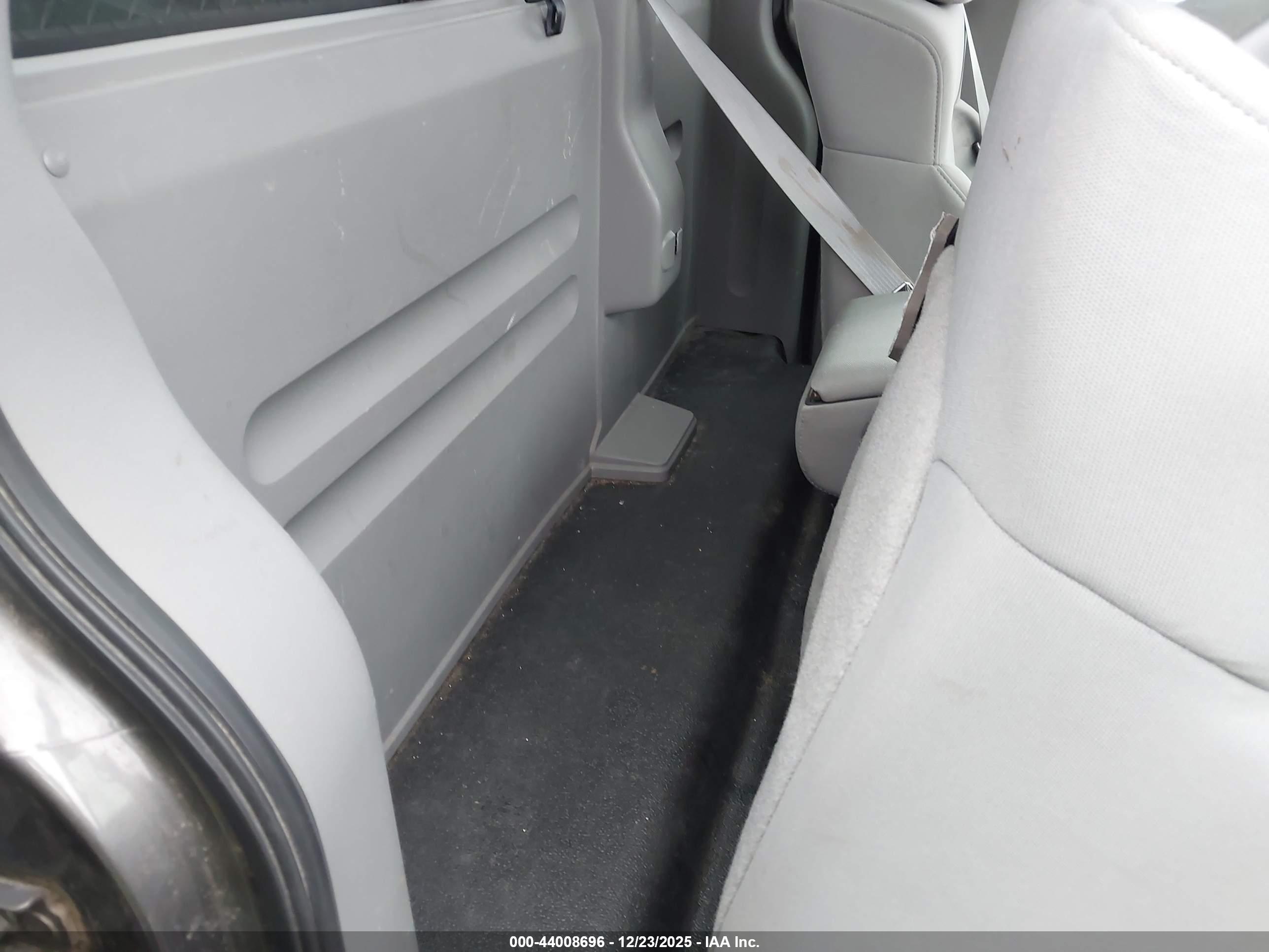 FORD F-150 image 8