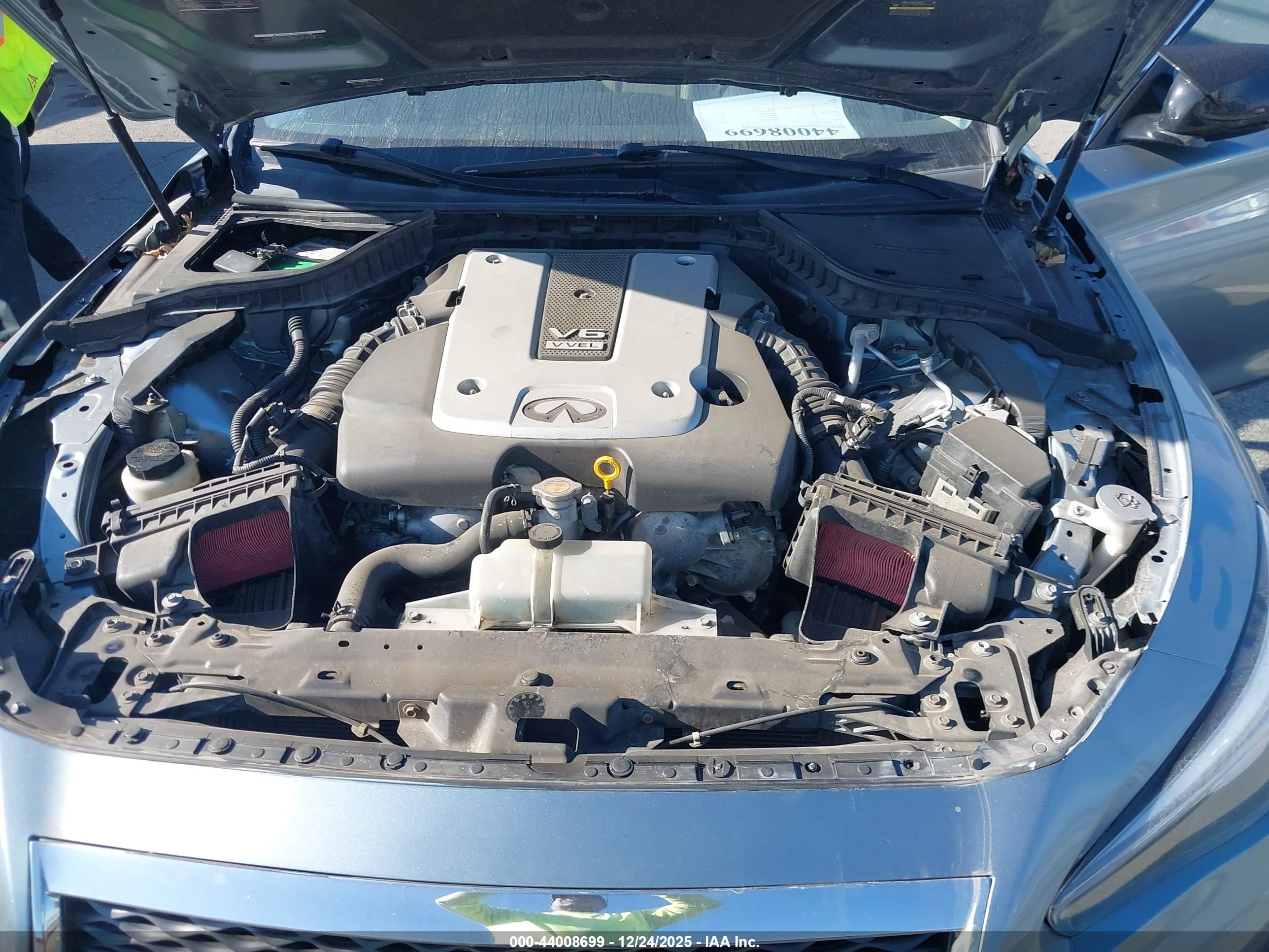INFINITI Q50 image 10