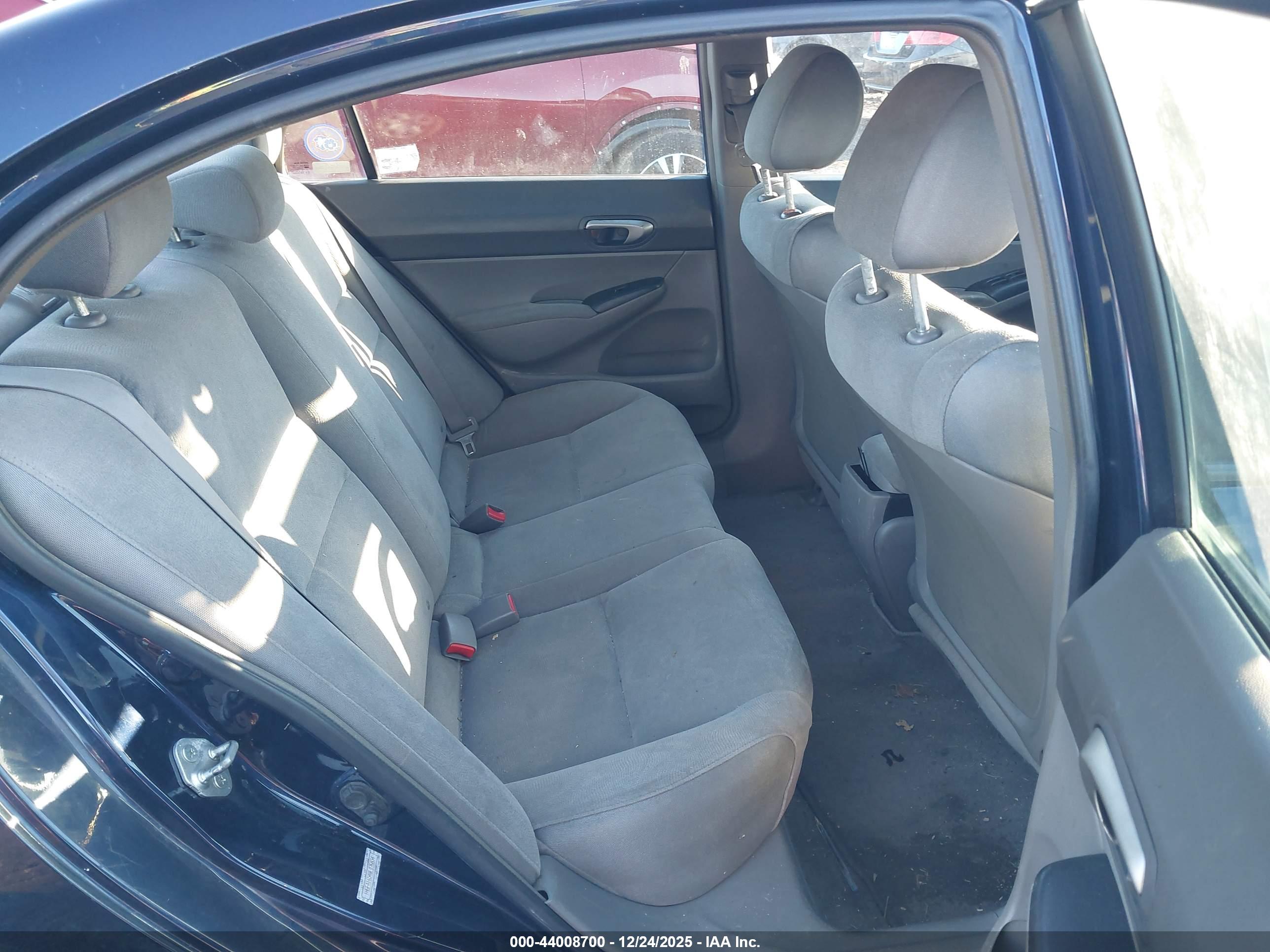 HONDA CIVIC image 8
