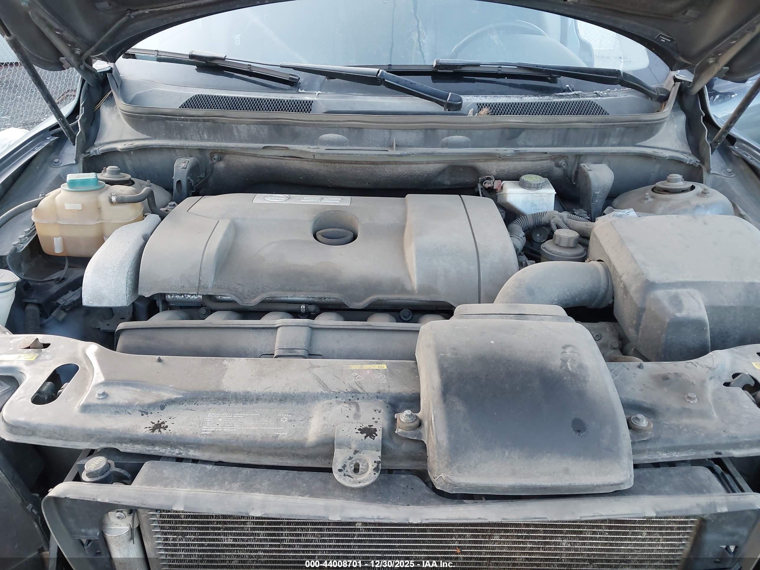 VOLVO XC90 image 10