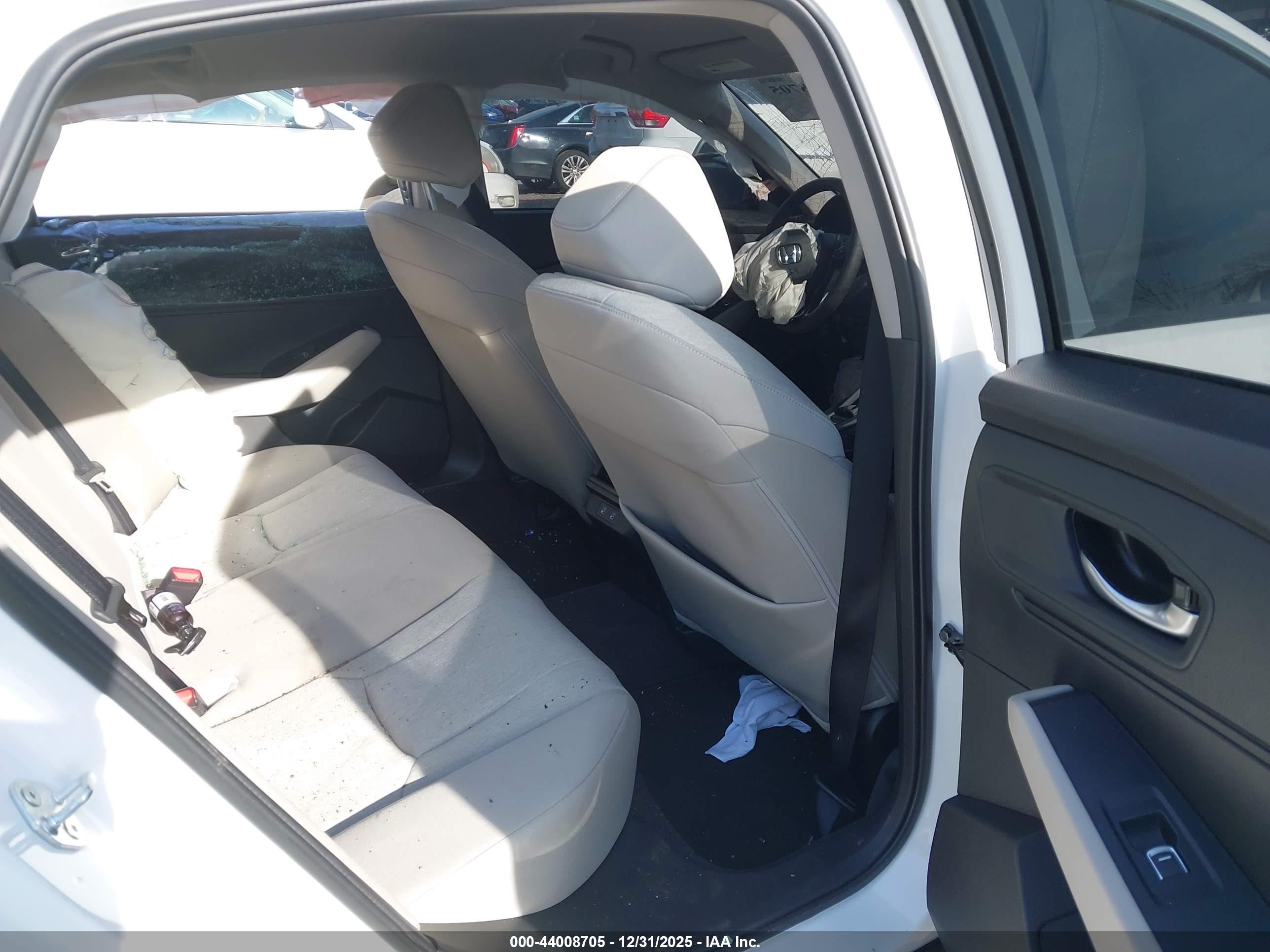 HONDA ACCORD image 8