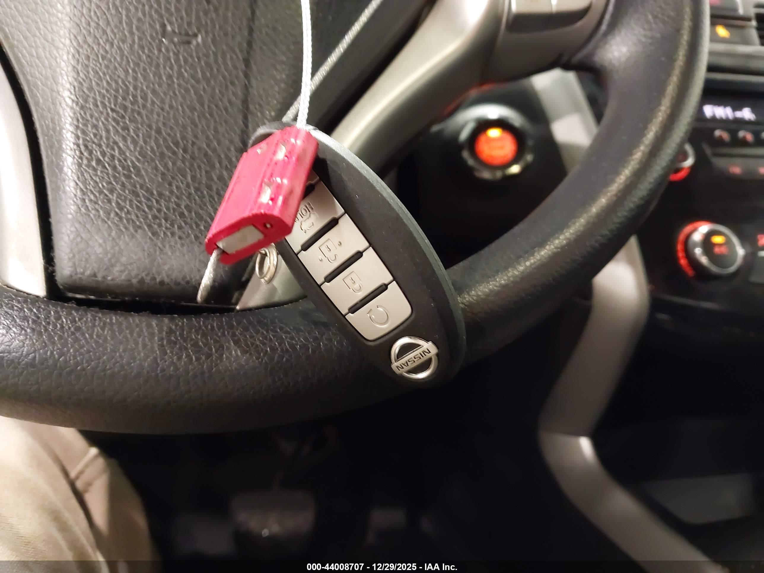 NISSAN ALTIMA image 11
