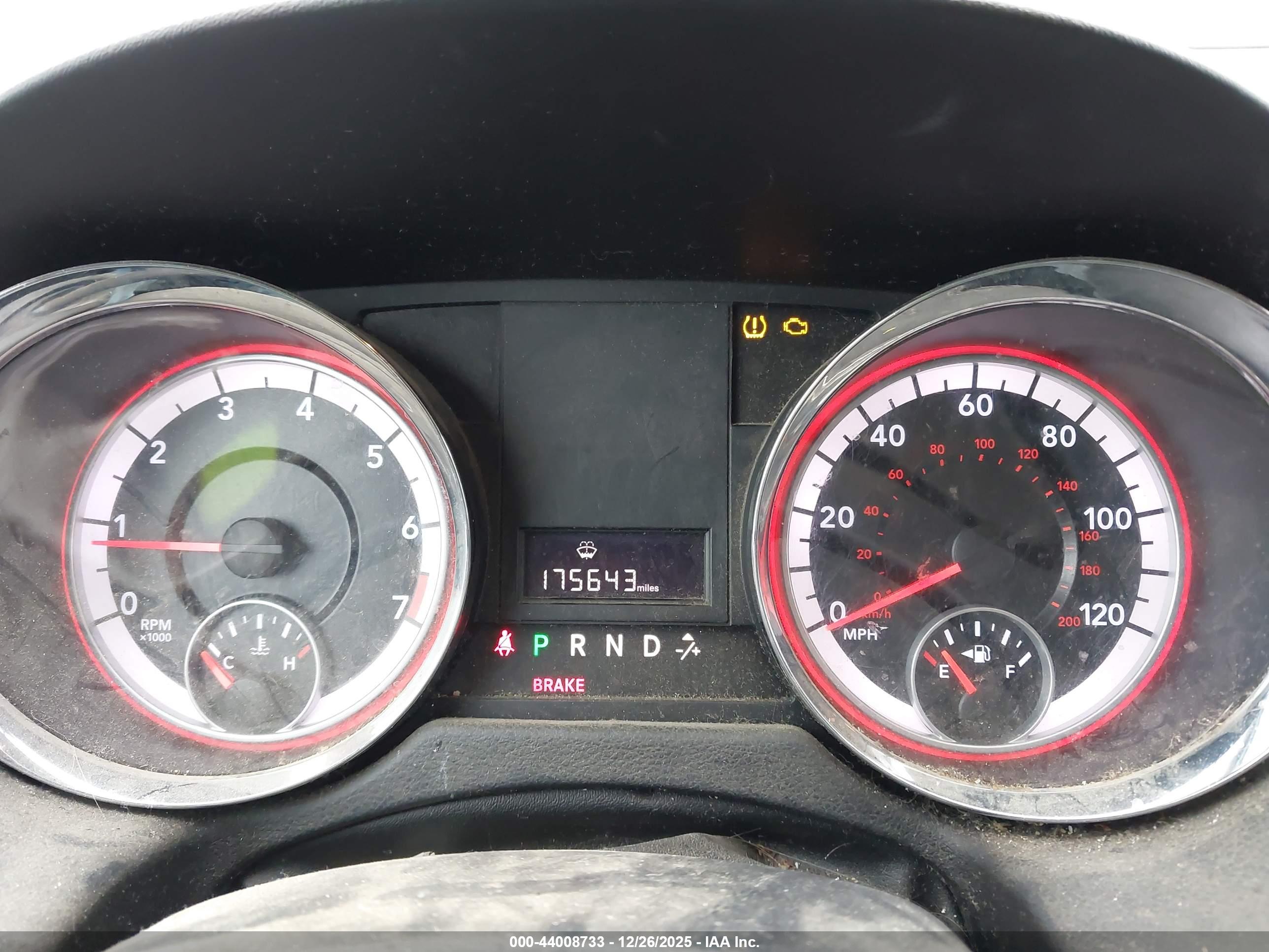 DODGE GRAND image 7