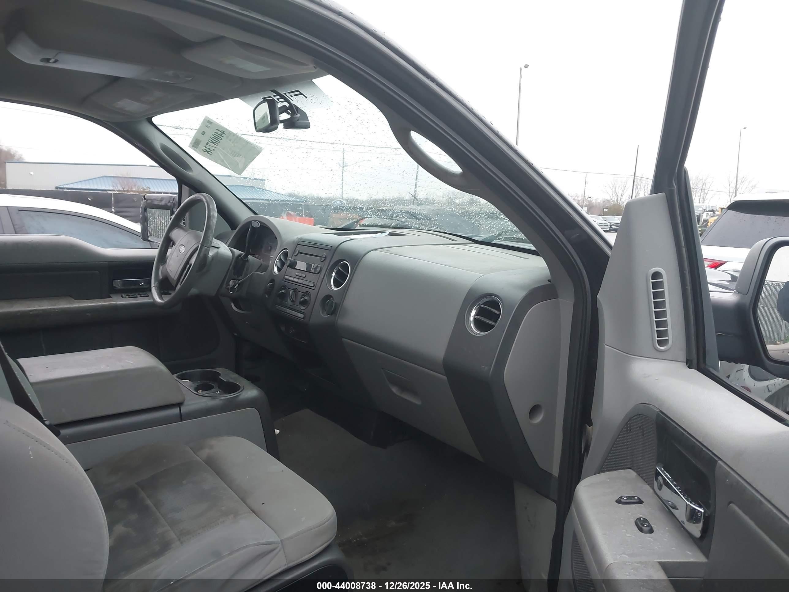 FORD F-150 image 5