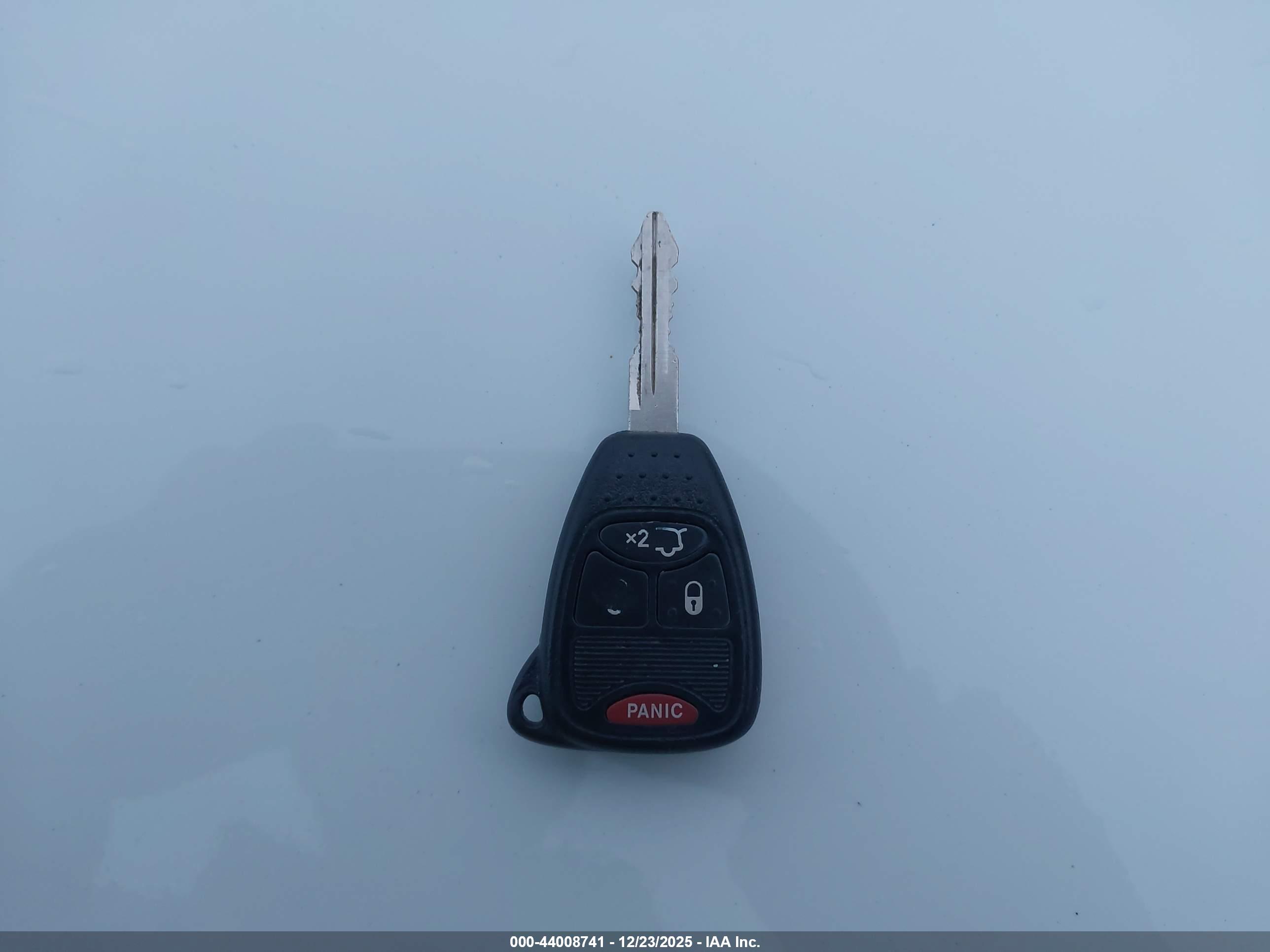 CHRYSLER SEBRING image 11