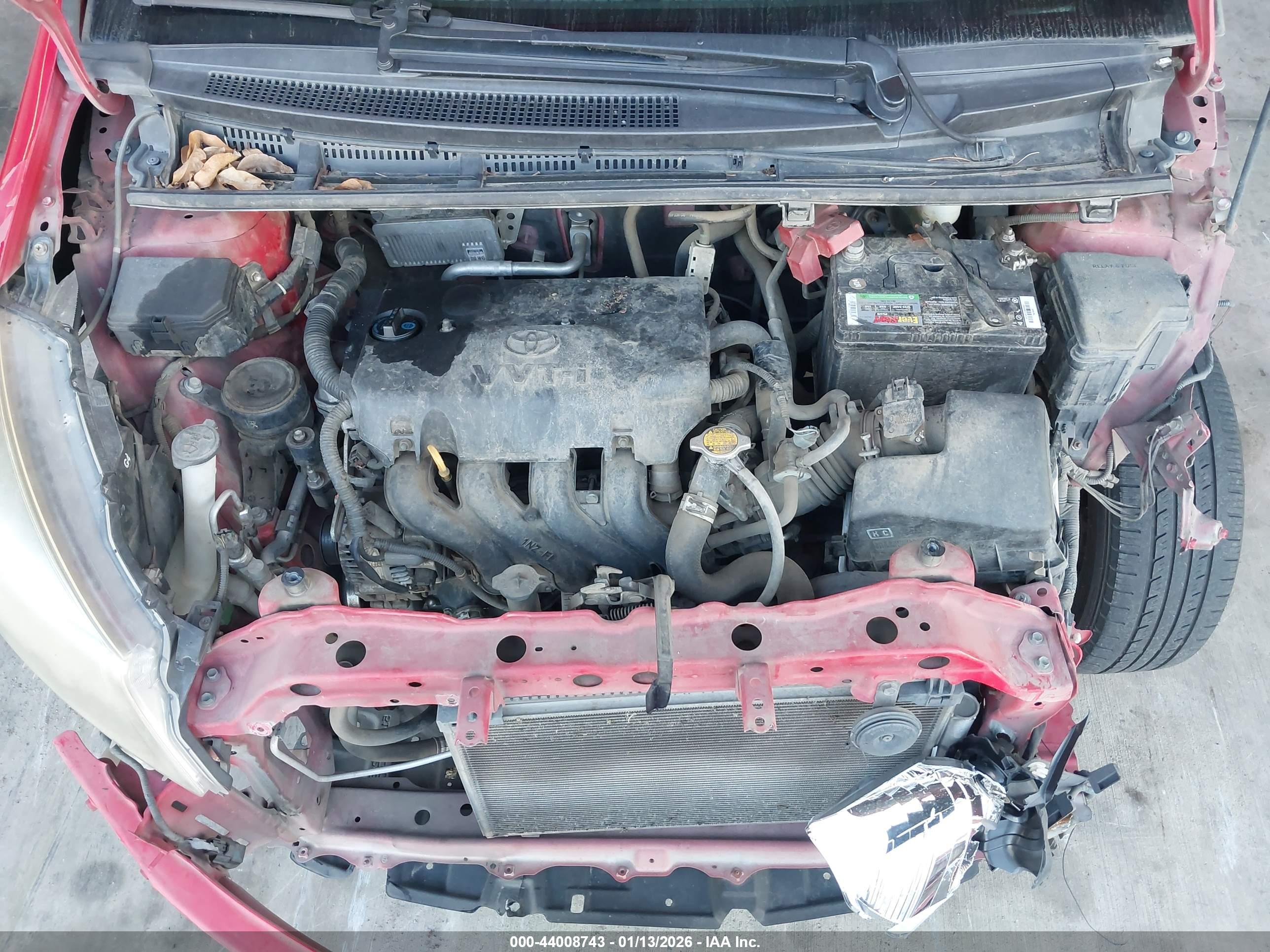 TOYOTA YARIS image 10