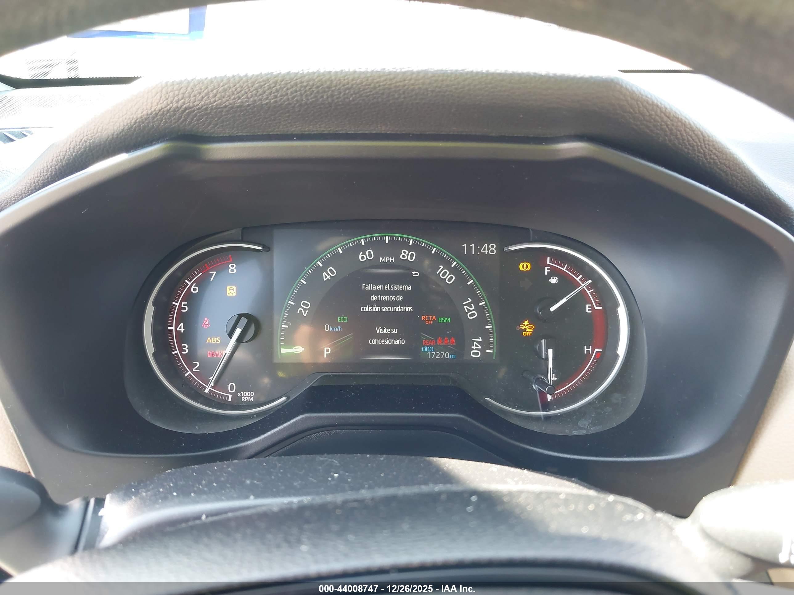 TOYOTA RAV4 image 7