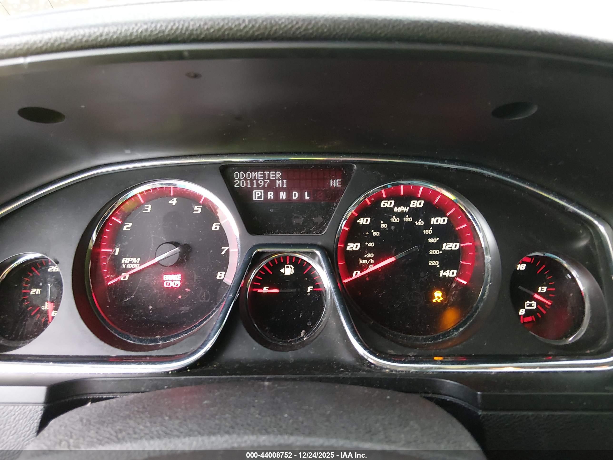 GMC ACADIA image 7