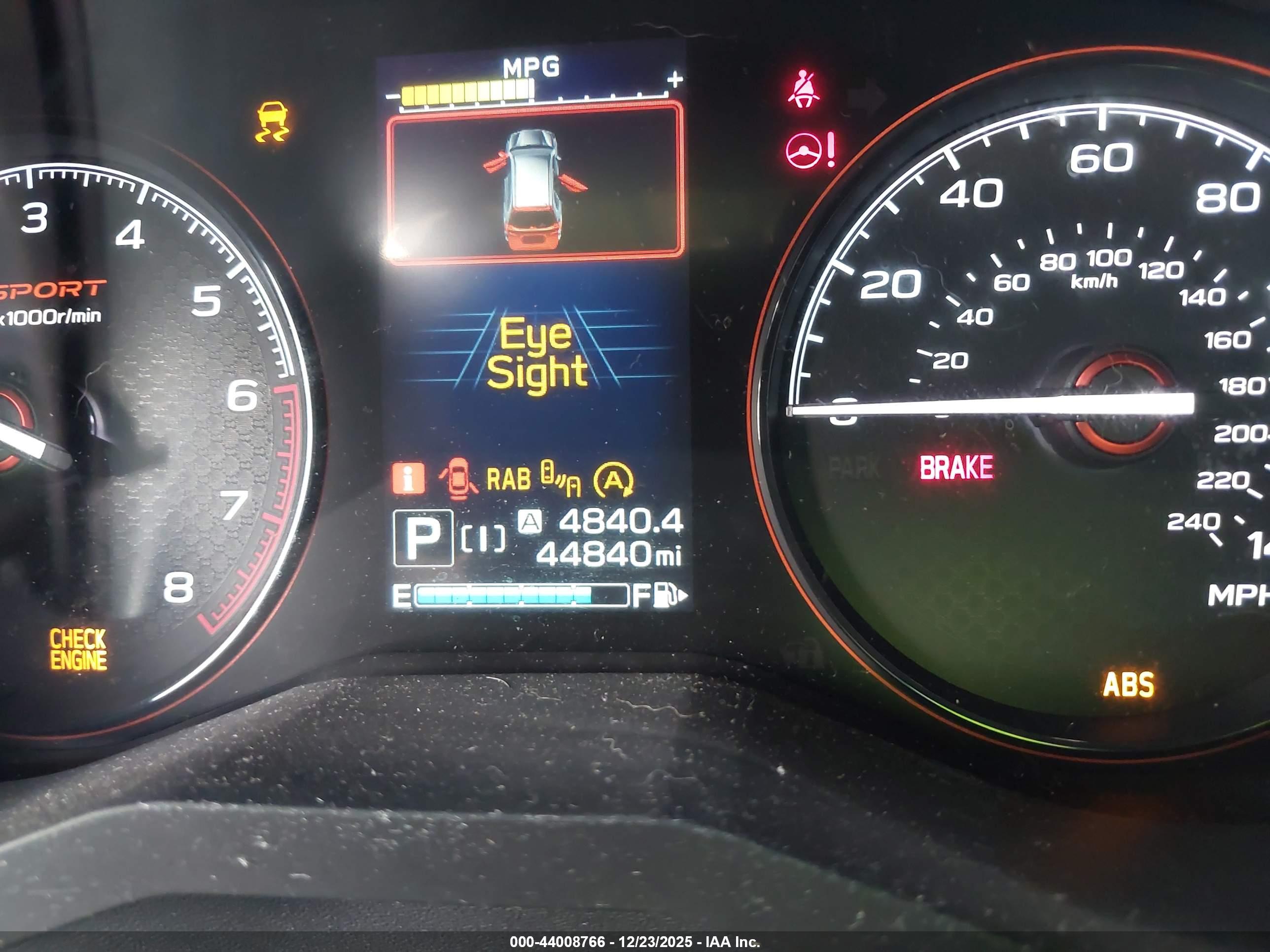 SUBARU FORESTER image 7