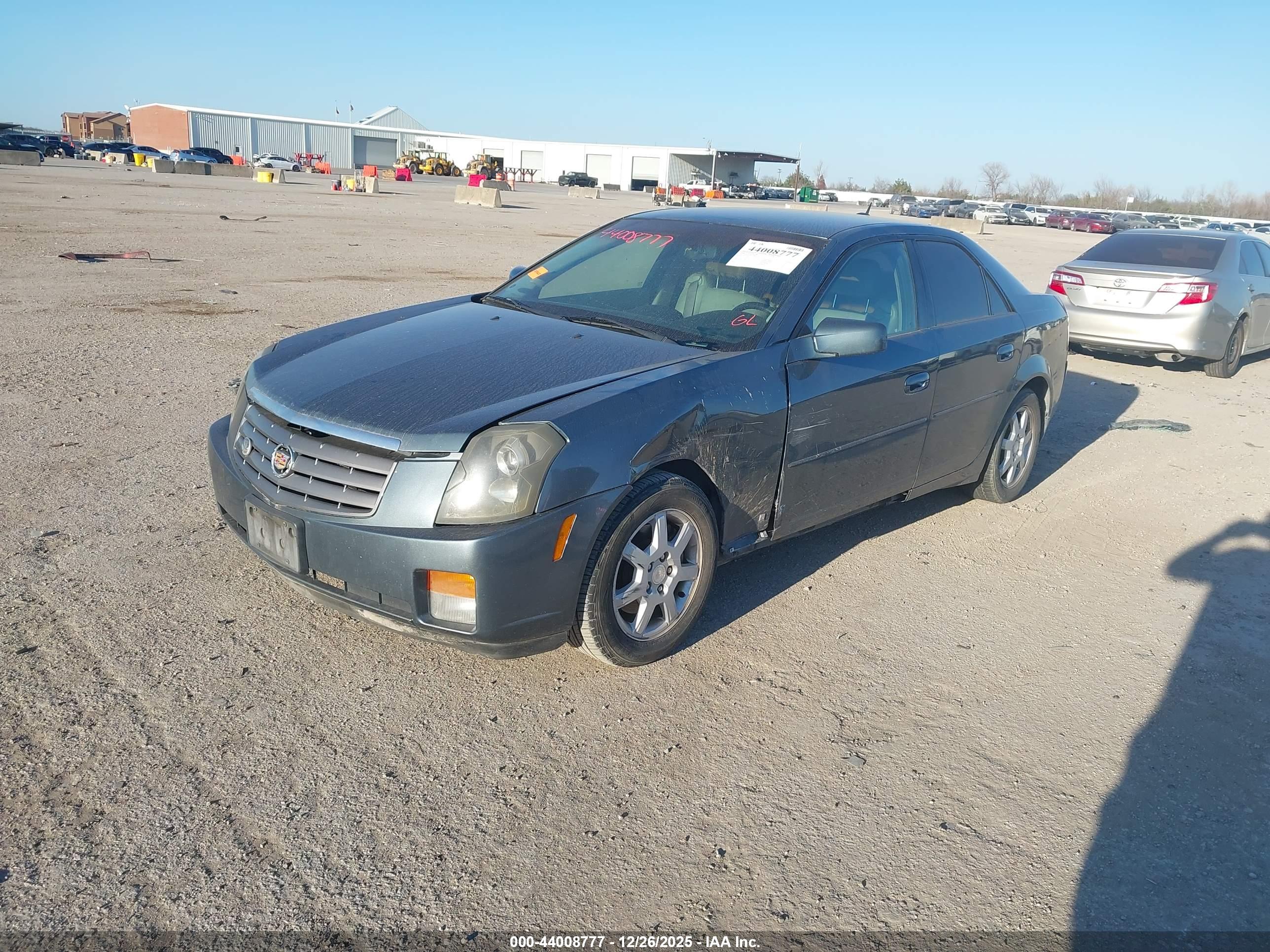 CADILLAC CTS image 2