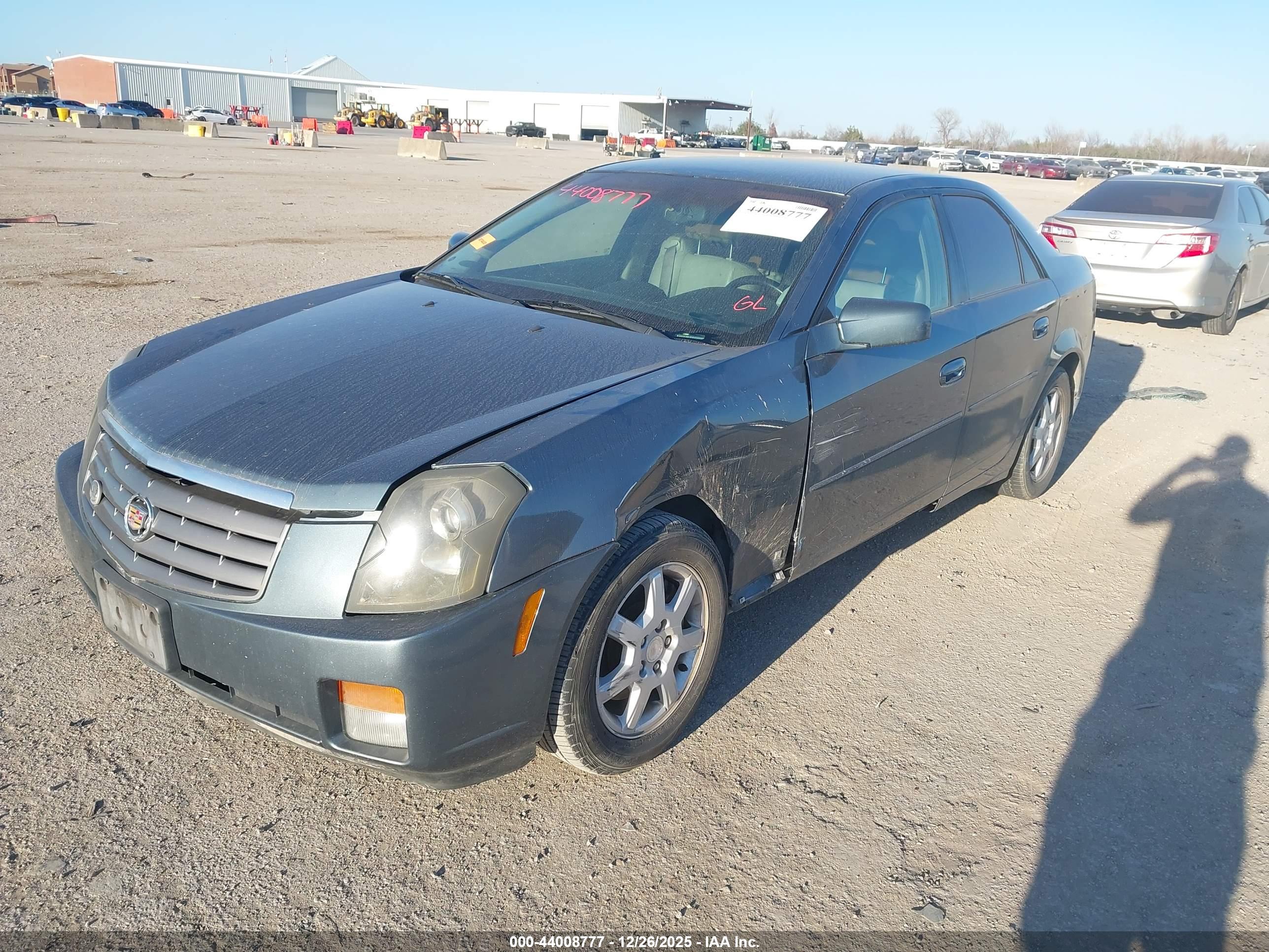 CADILLAC CTS image 6