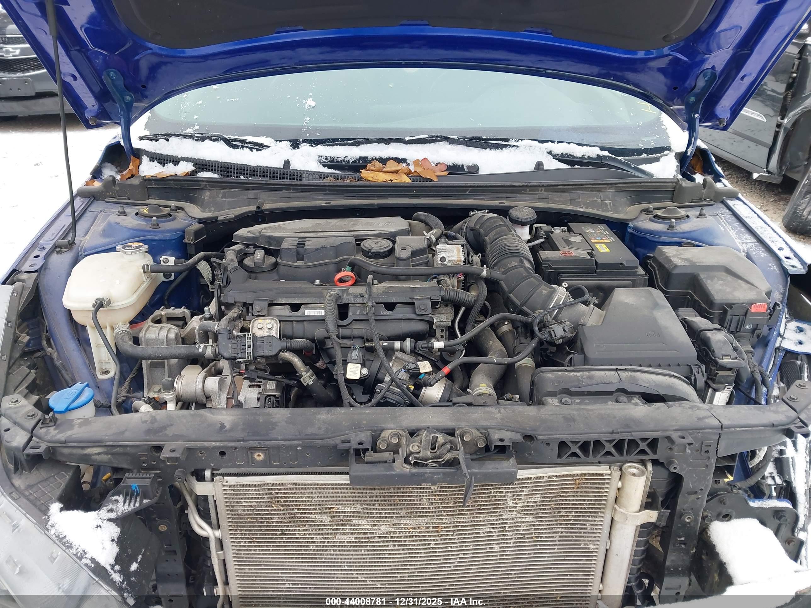 HYUNDAI ELANTRA image 10