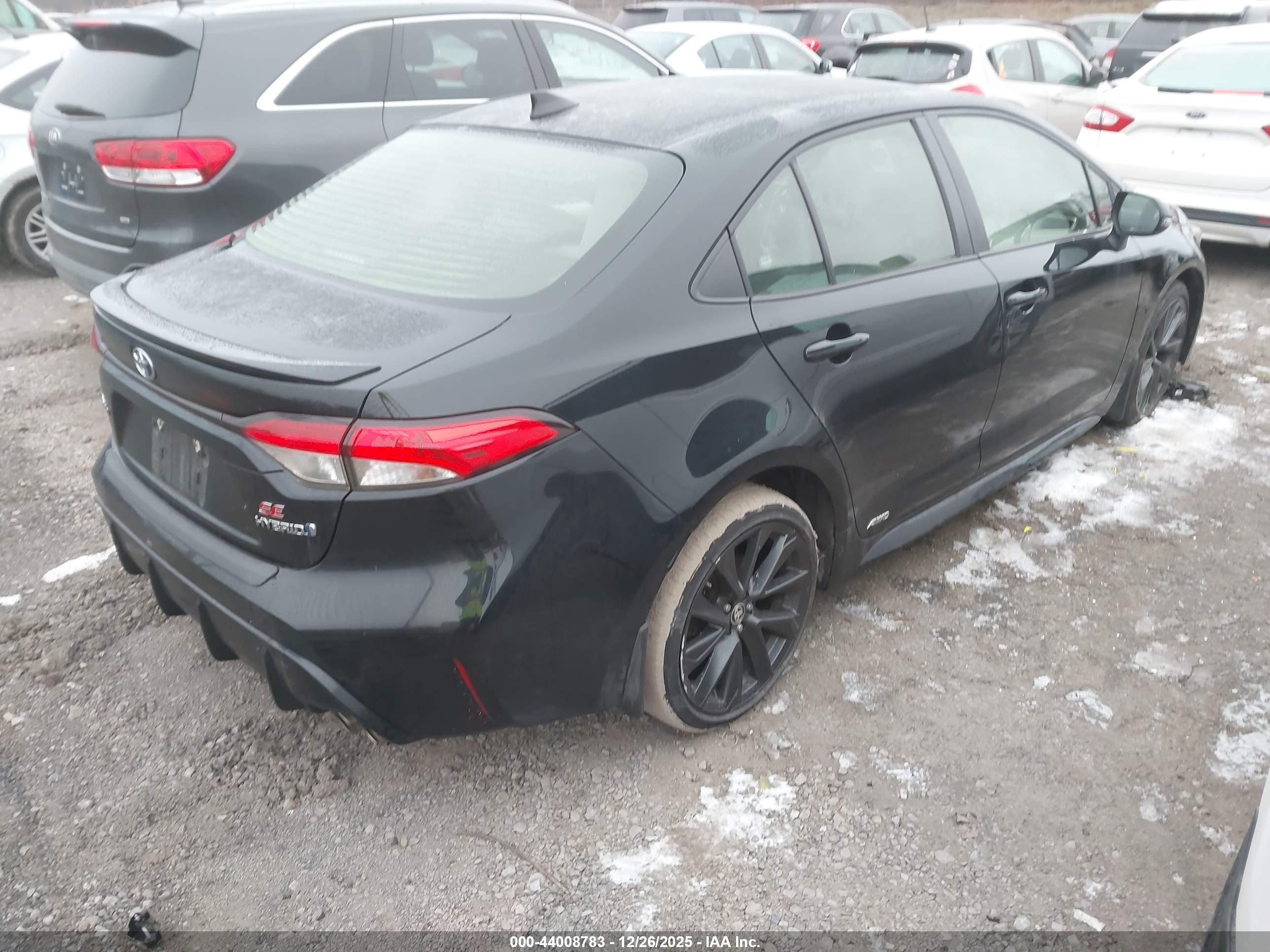 TOYOTA COROLLA image 4